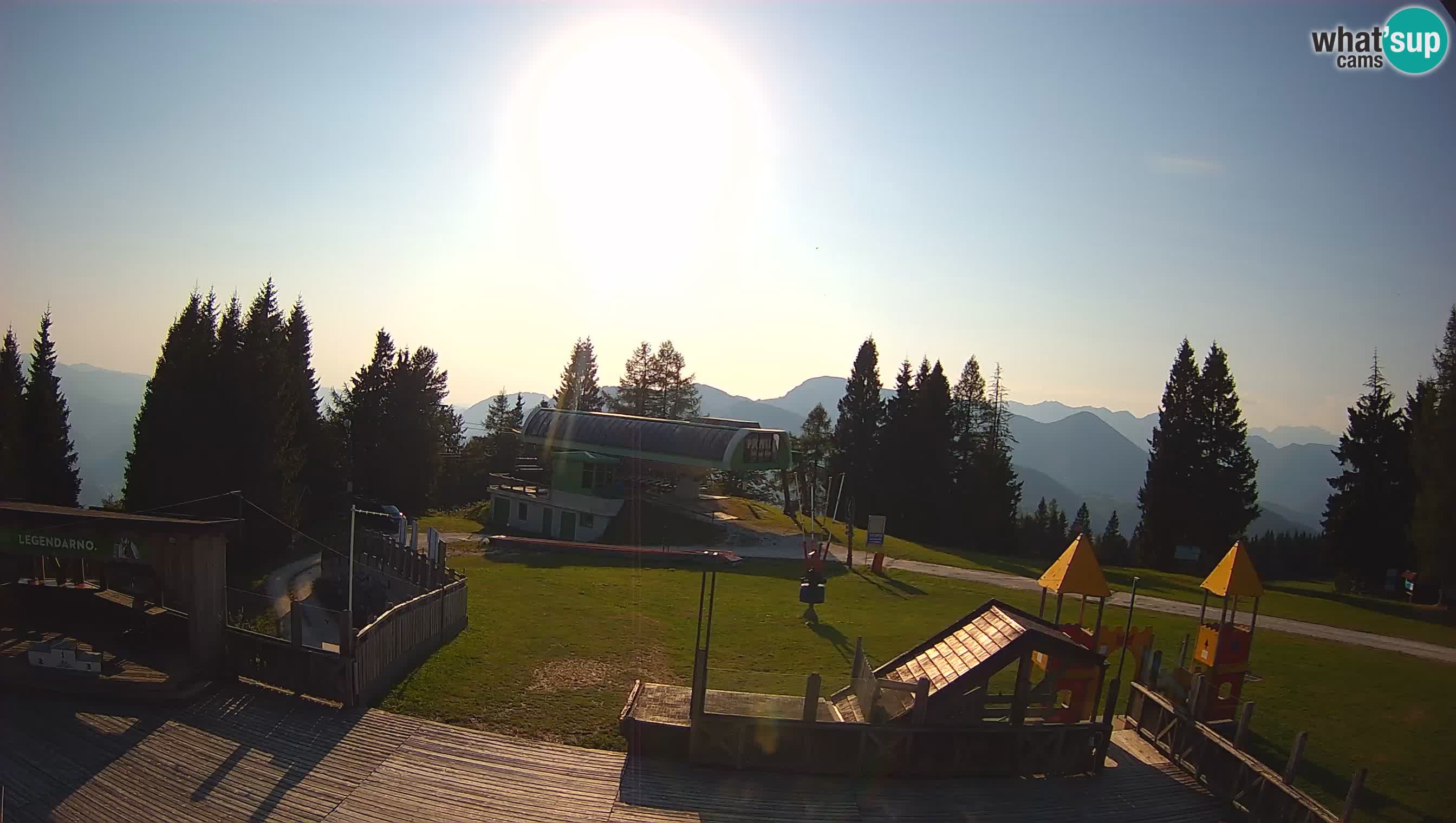 Webcam de la station de ski des Alpes slovènes à Cerkno Počivalo