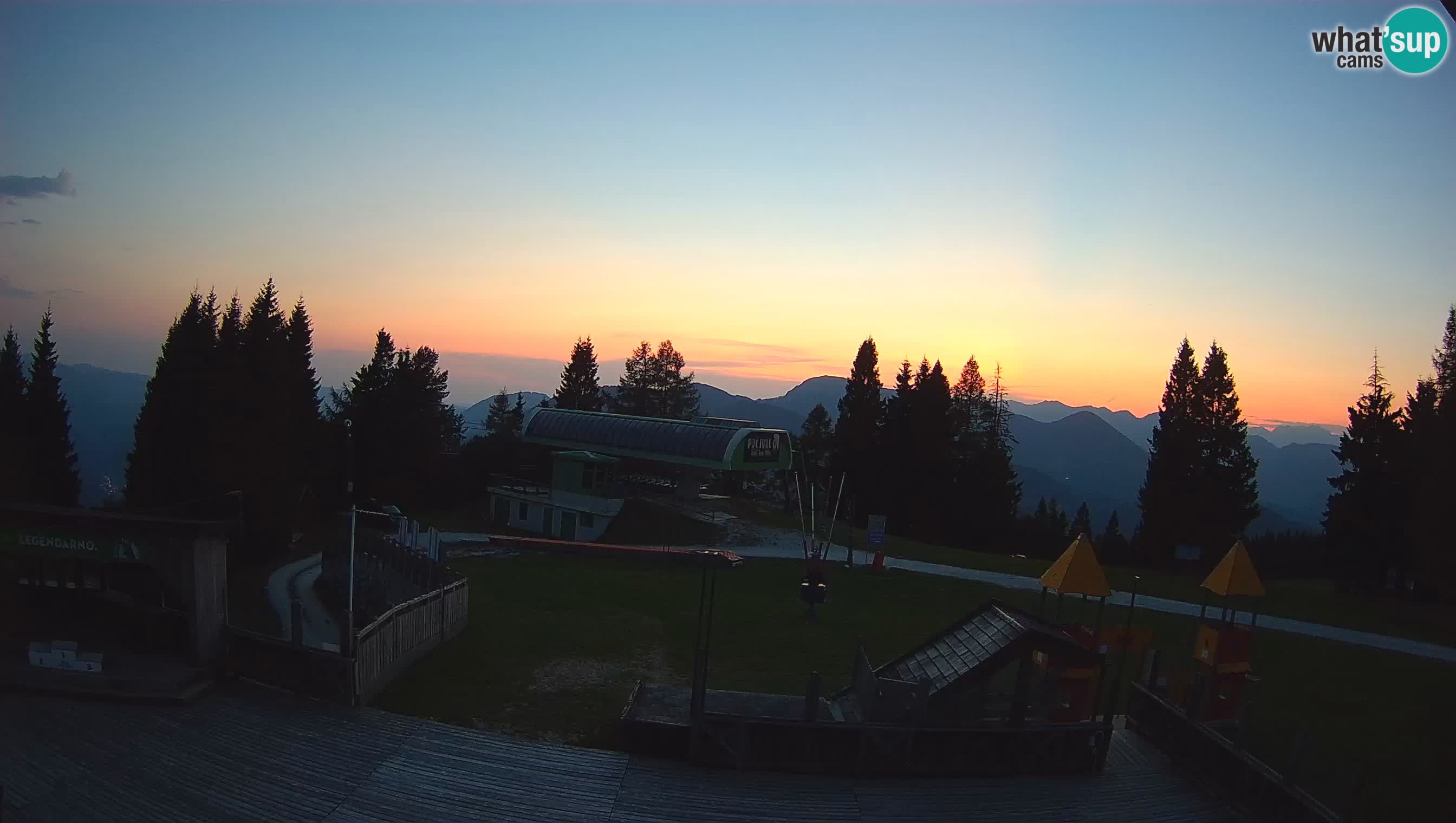 Webcam de la station de ski des Alpes slovènes à Cerkno Počivalo