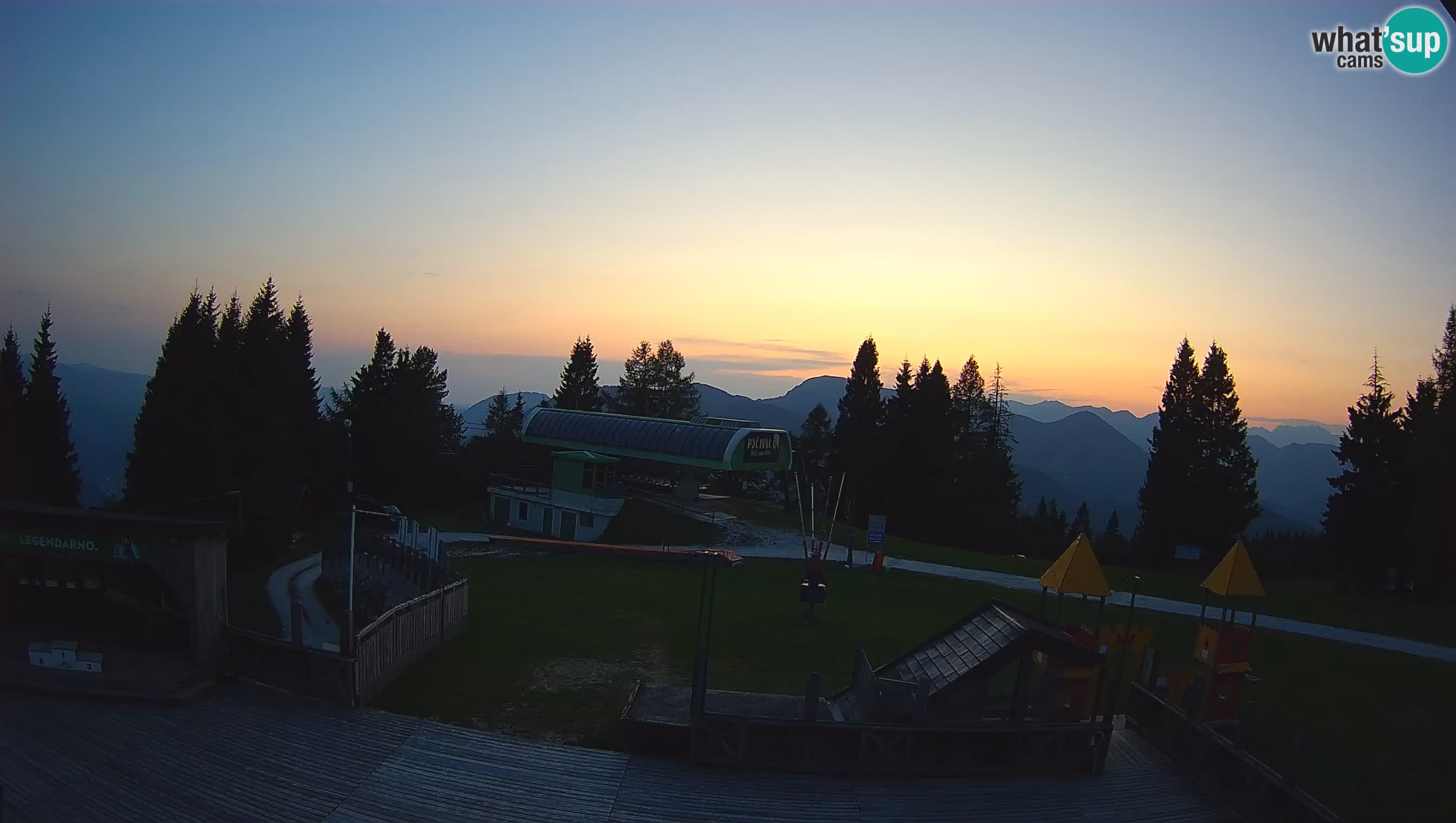 Webcam de la station de ski des Alpes slovènes à Cerkno Počivalo