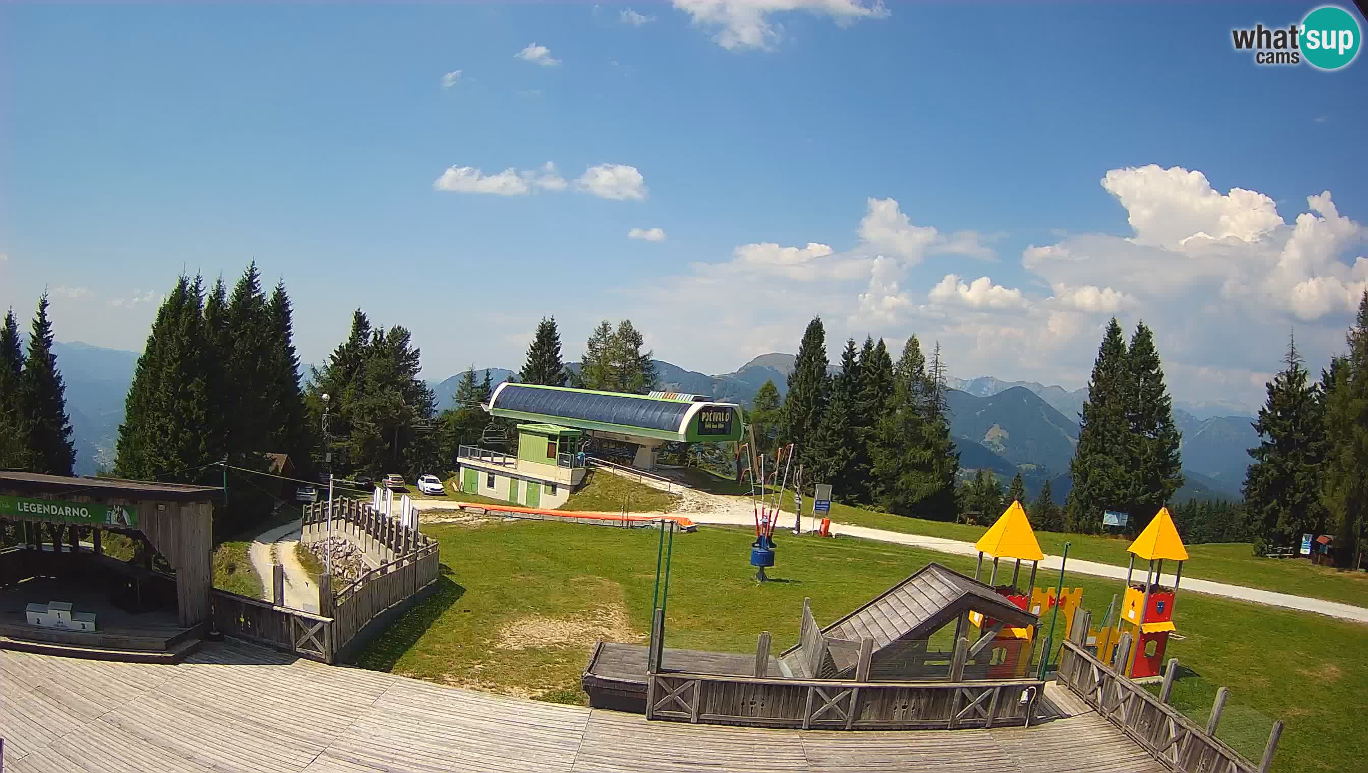 Alpska Perla Ski hotel Cerkno Počivalo webcam – Slovenia