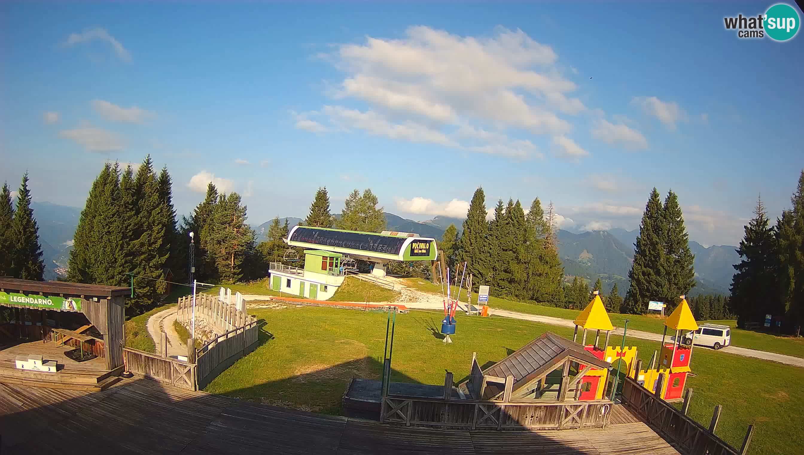Alpska Perla Skijalište Cerkno Počivalo web kamera – Slovenija