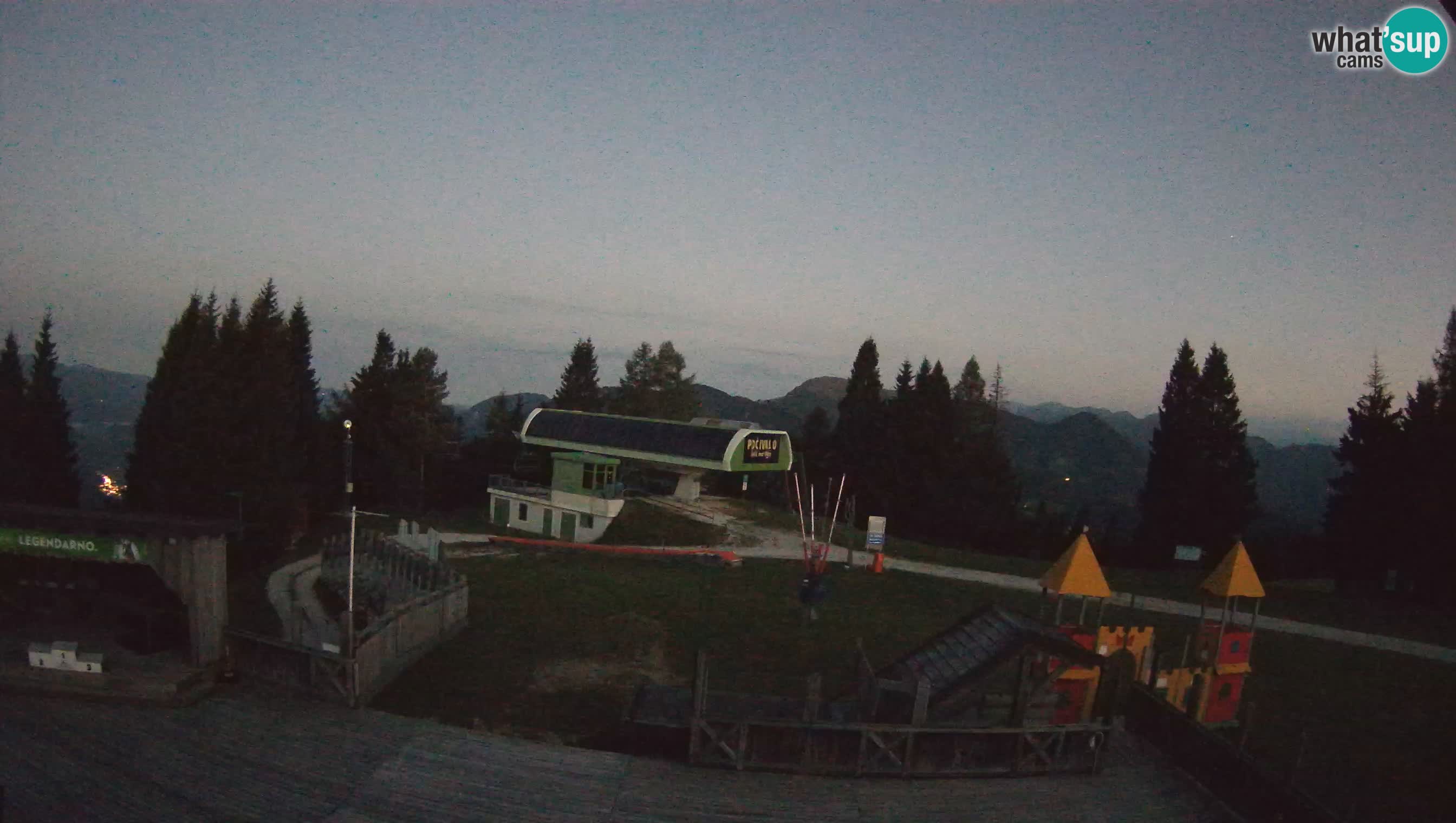 Alpska Perla kamera Cerkno Počivalo