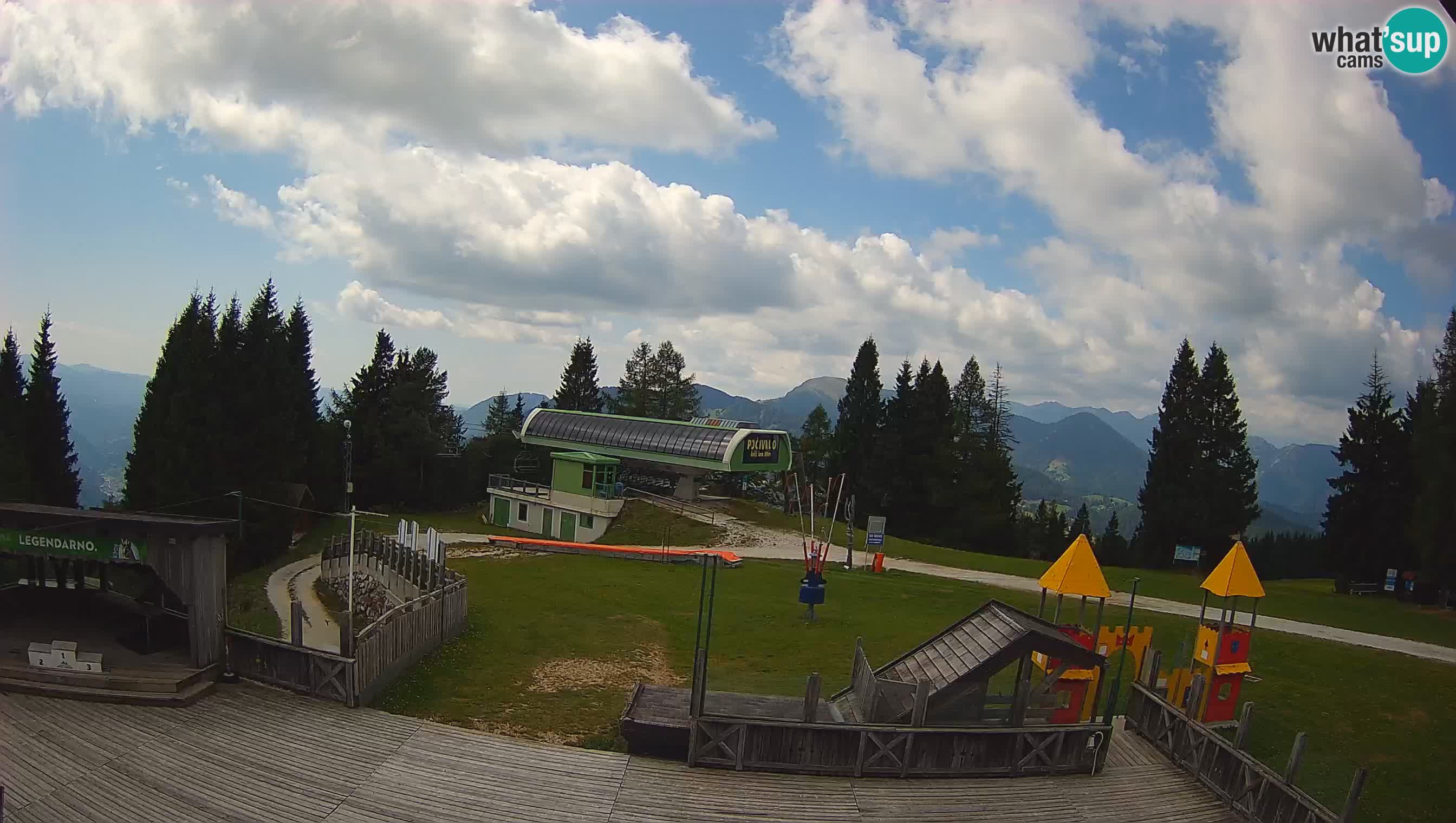 Alpska Perla Ski hotel Cerkno Počivalo webcam – Slovenia