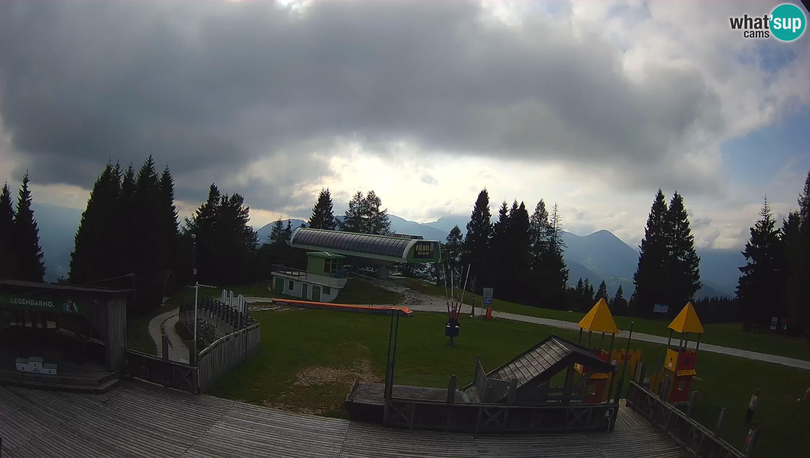 Alpska Perla Skijalište Cerkno Počivalo web kamera – Slovenija