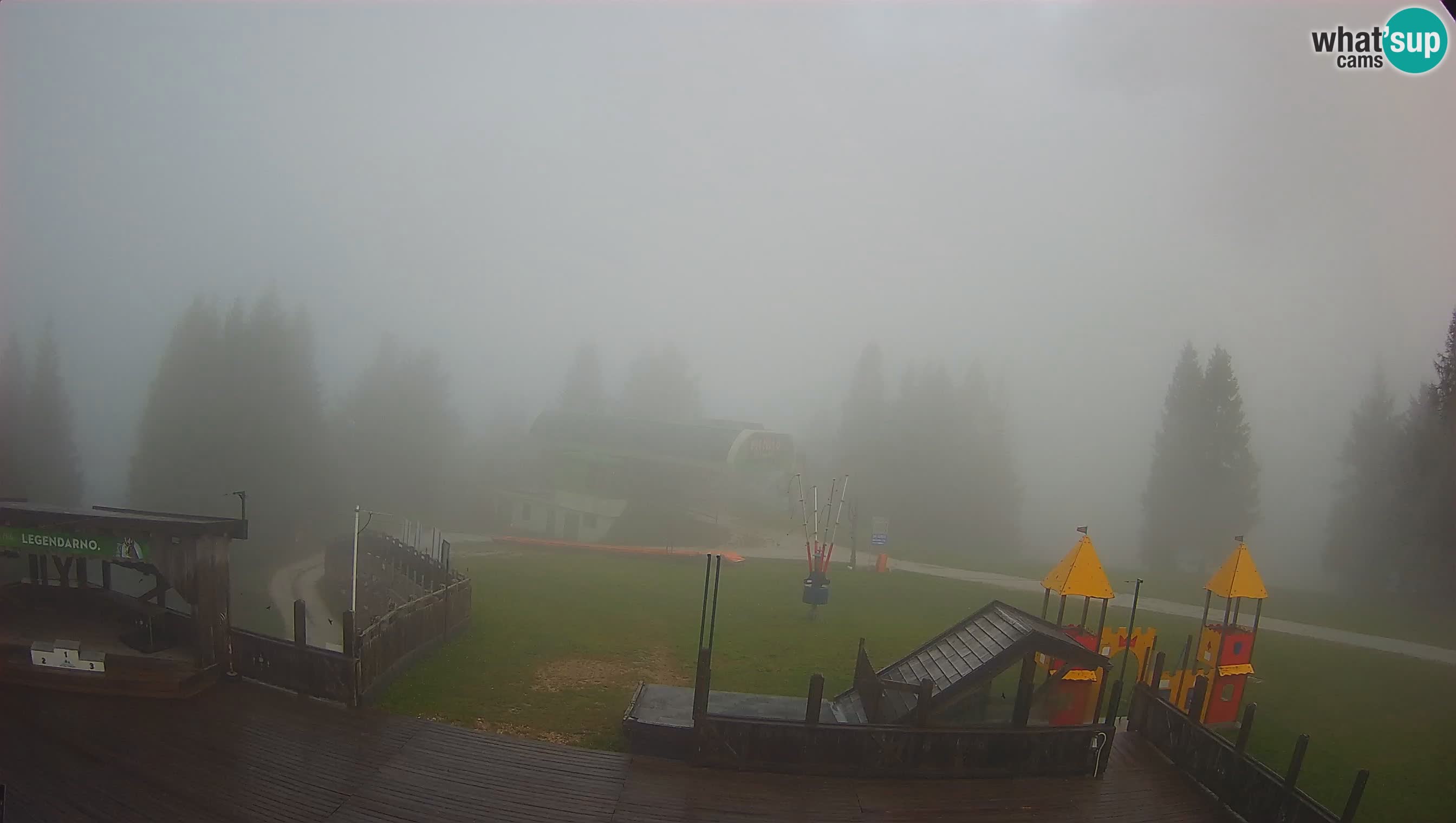 Webcam de la station de ski des Alpes slovènes à Cerkno Počivalo