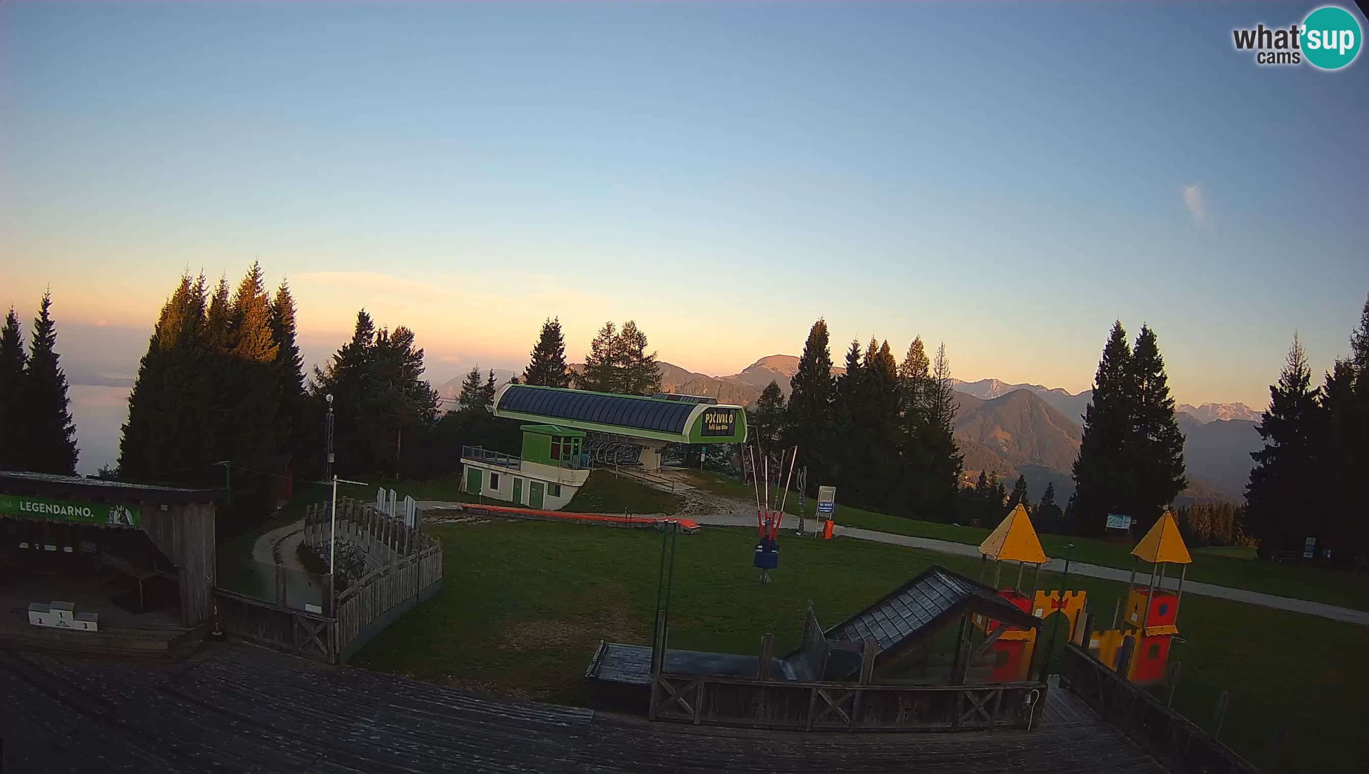 Alpska Perla kamera Cerkno Počivalo