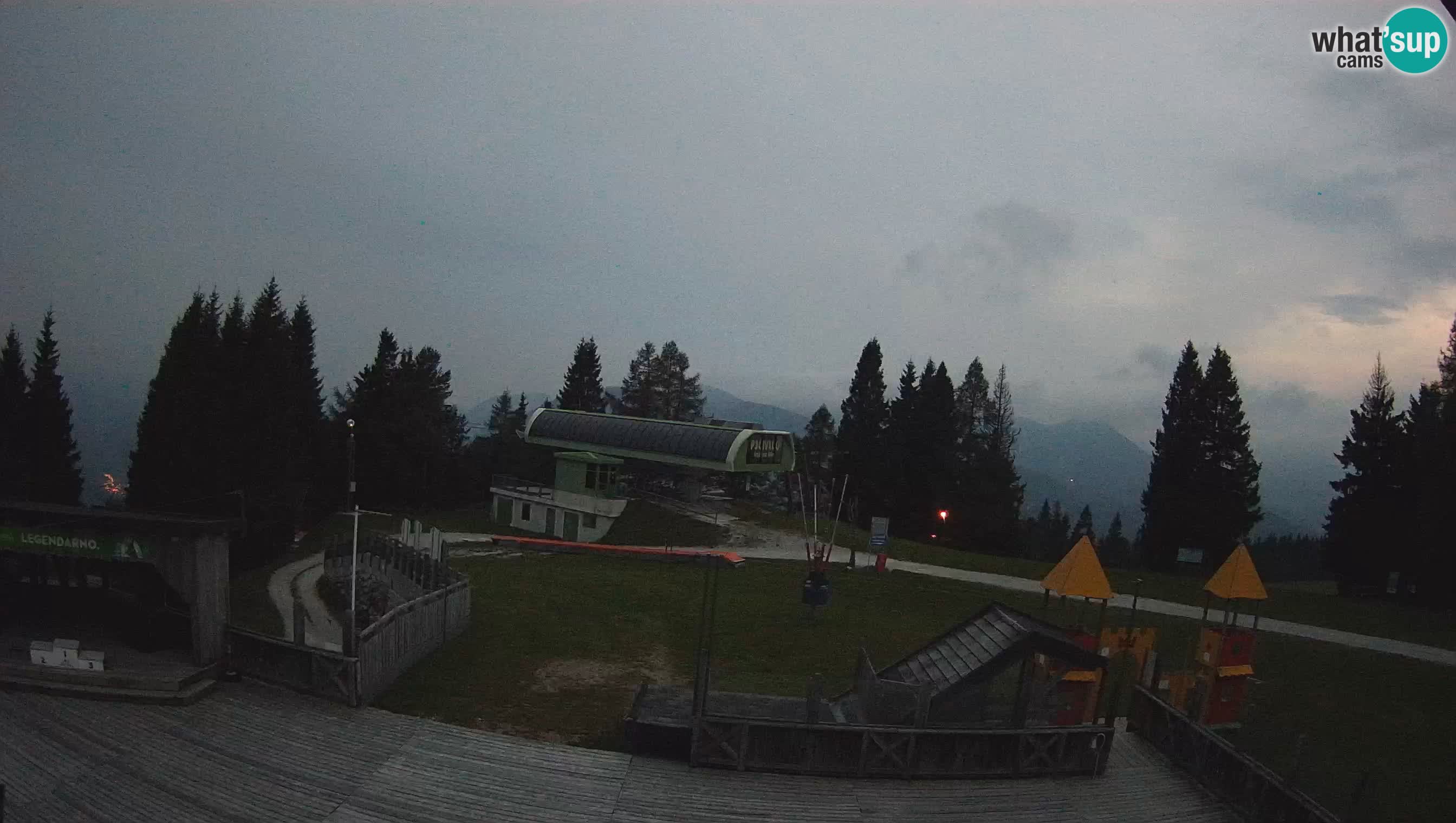 Alpska Perla Ski center Cerkno Počivalo webcam – Slovenia