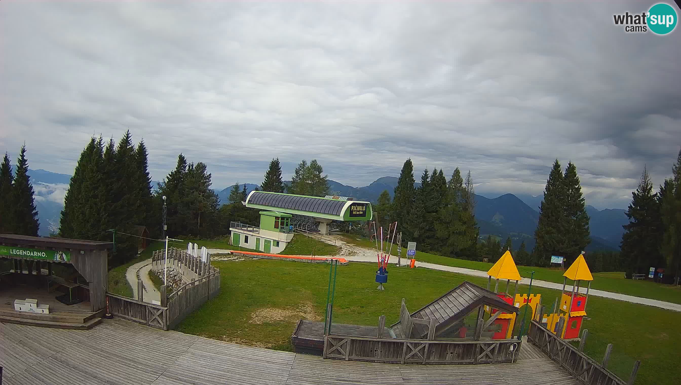 Alpska Perla Ski hotel Cerkno Počivalo webcam – Slovenia