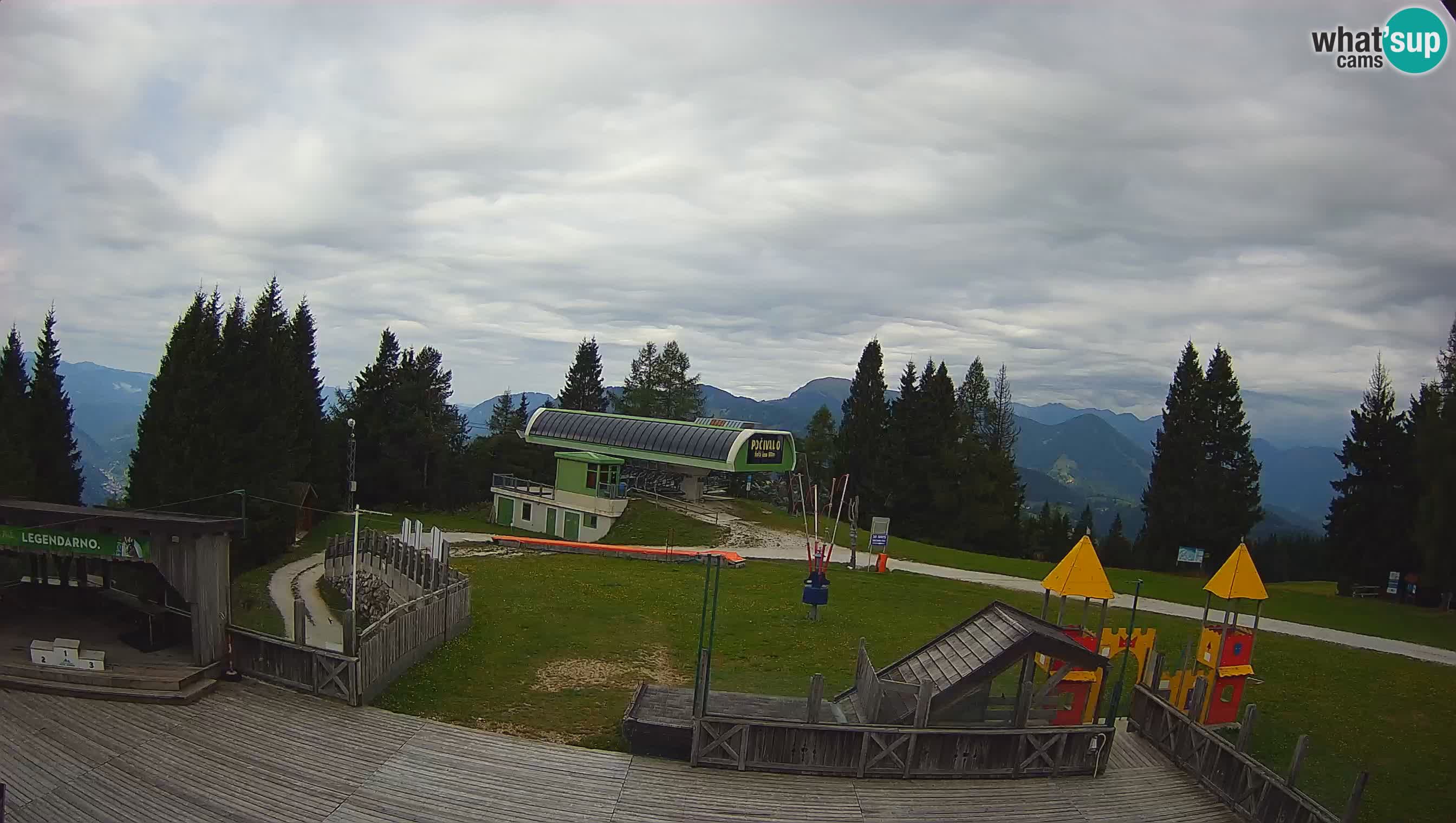Alpska Perla Ski hotel Cerkno Počivalo webcam – Slovenia