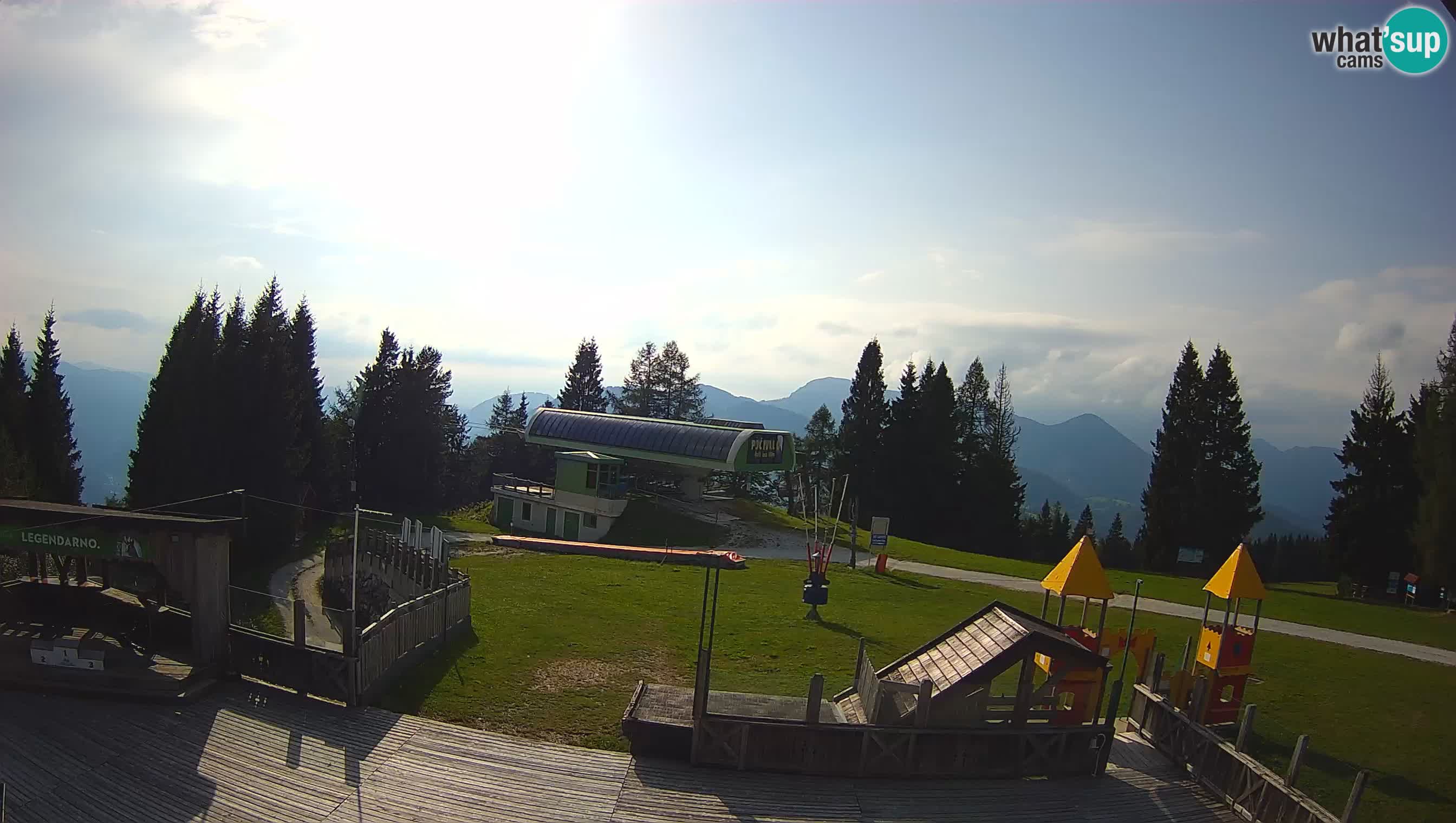 Alpska Perla Ski hotel Cerkno Počivalo webcam – Slovenia