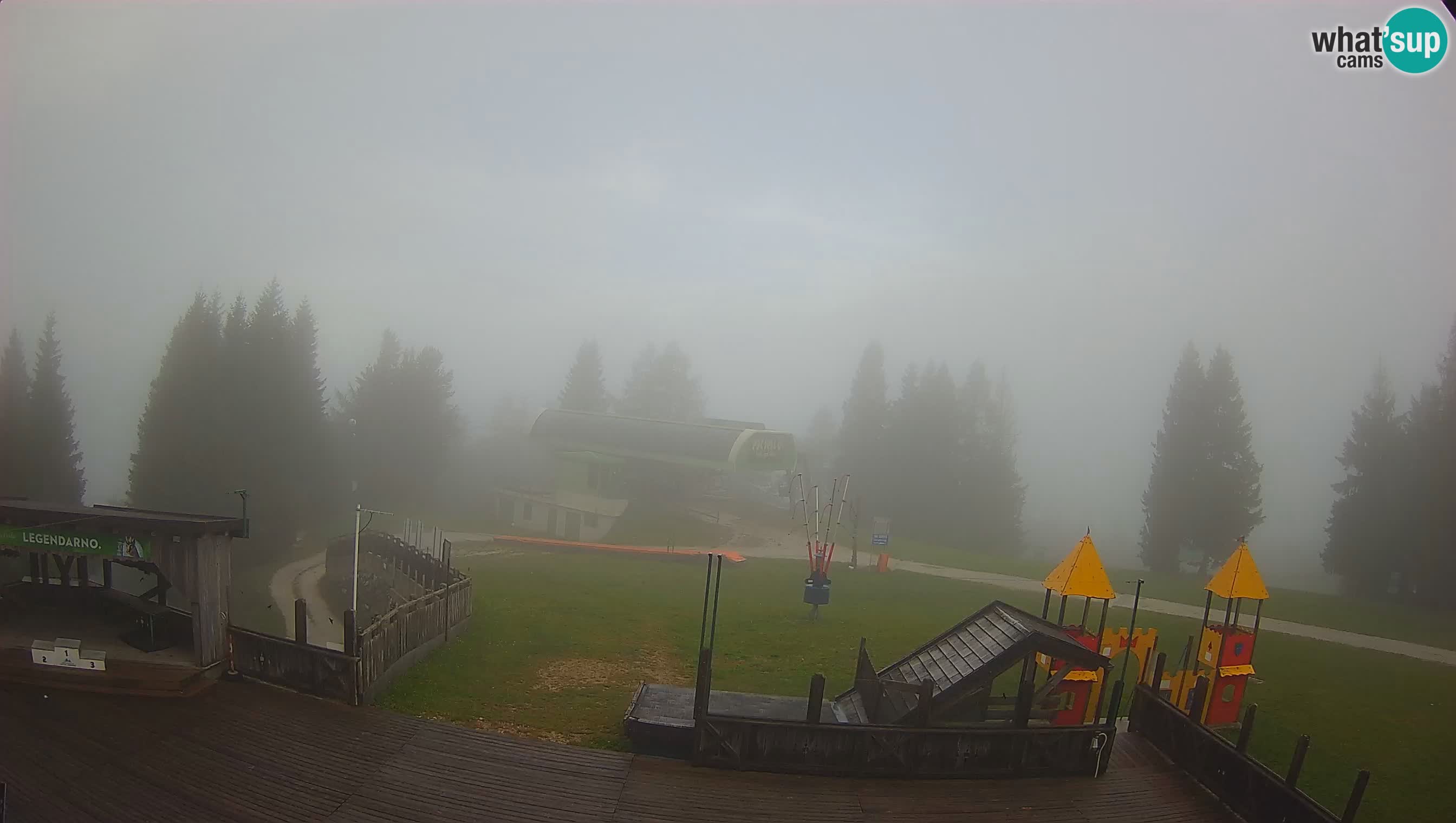 Alpska Perla Ski center Cerkno Počivalo webcam – Slovenia