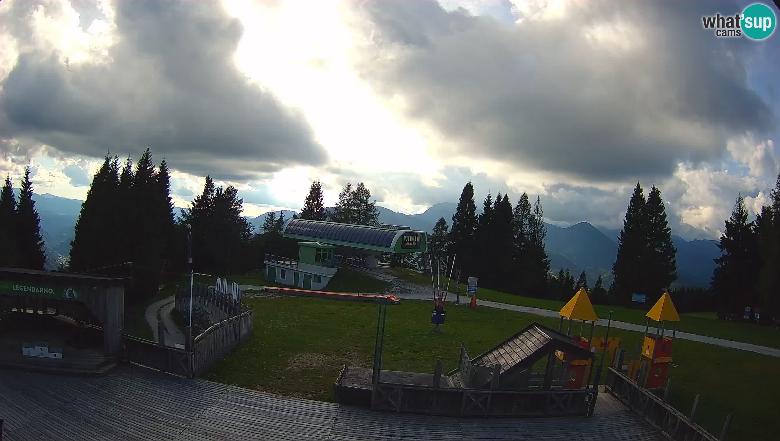 Alpska Perla kamera Cerkno Počivalo