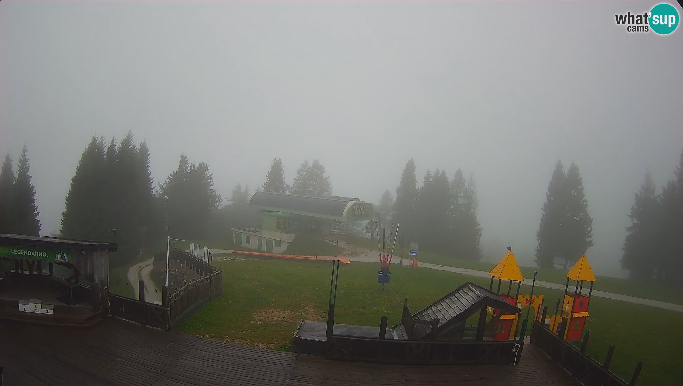 Alpska Perla Ski hotel Cerkno Počivalo webcam – Slovenia