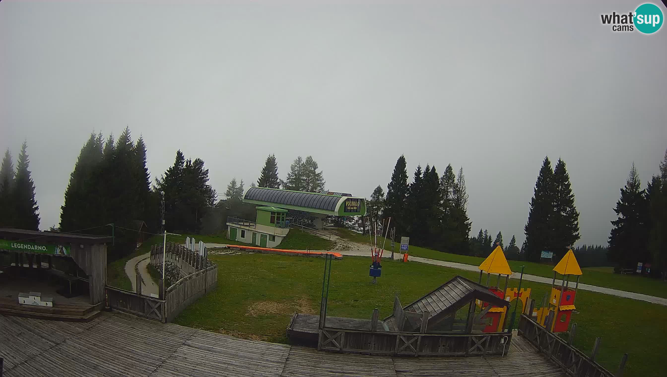 Alpska Perla Ski center Cerkno Počivalo webcam – Slovenia