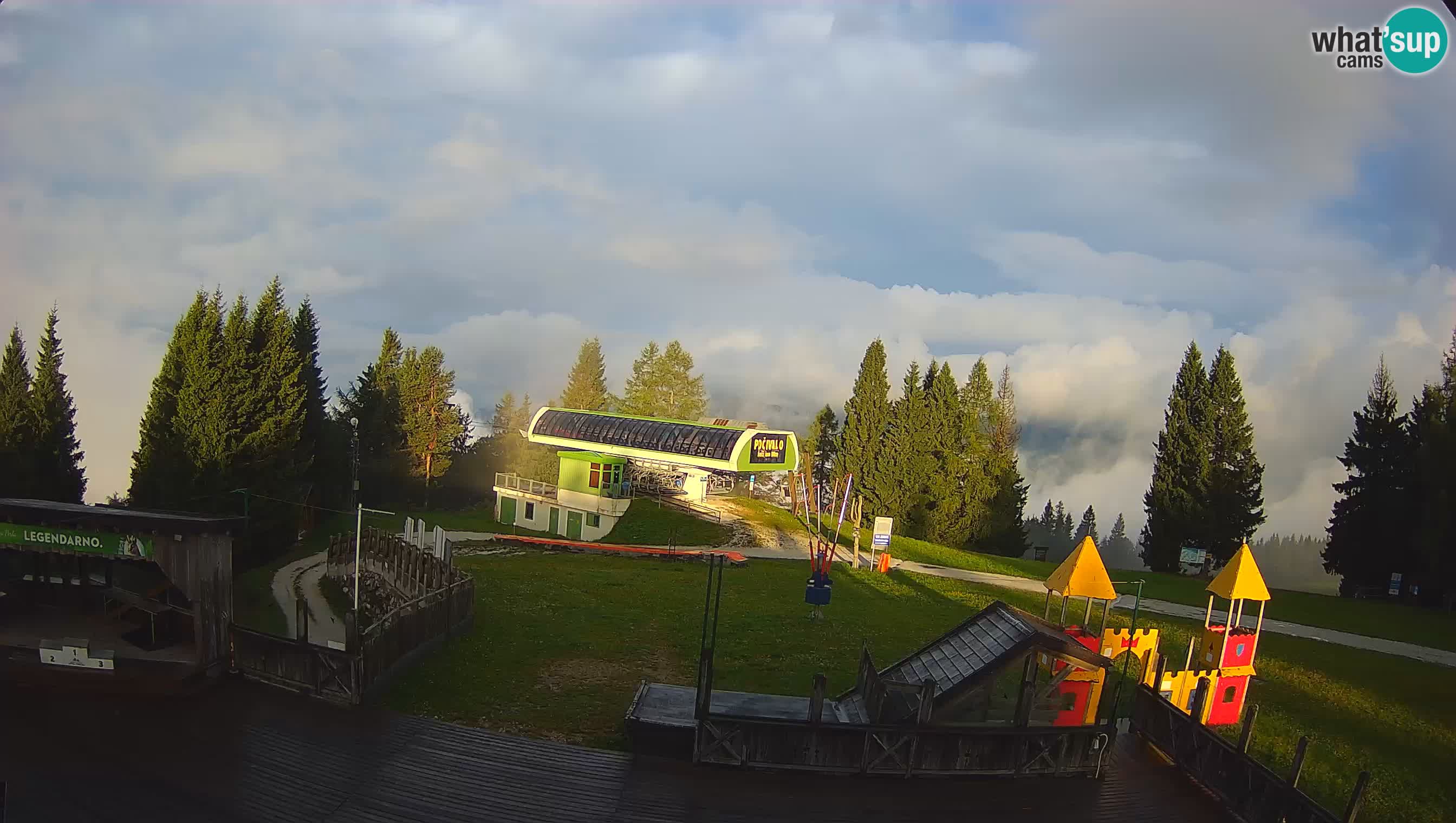 Alpska Perla Skizentrum Cerkno Počivalo Webcam – Slowenien