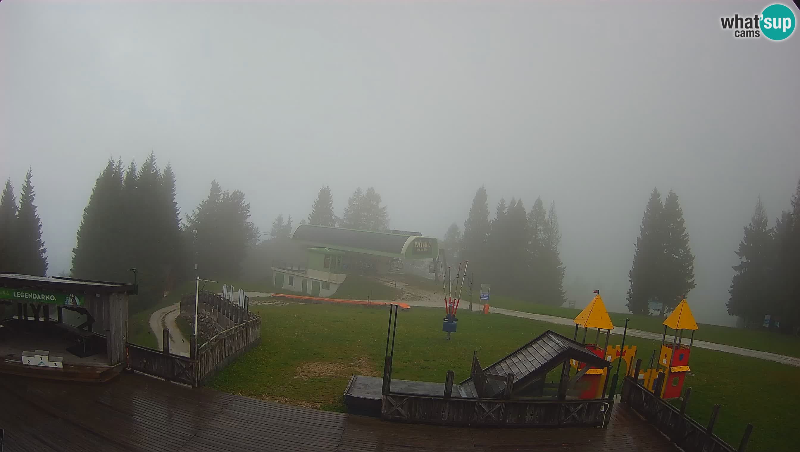 Webcam de la station de ski des Alpes slovènes à Cerkno Počivalo