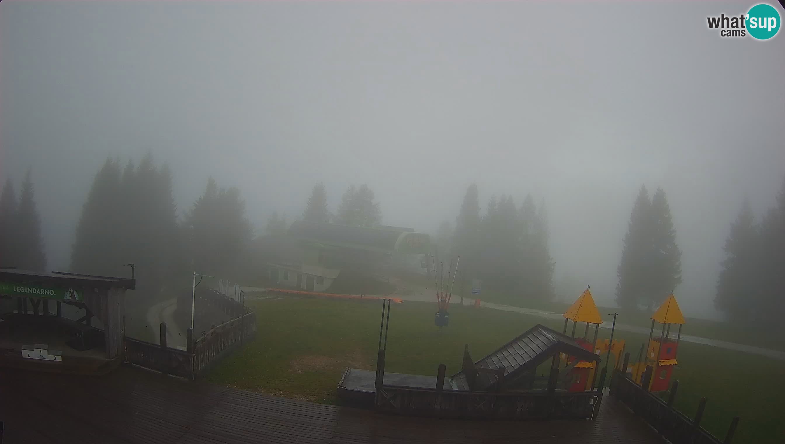Alpska Perla Ski hotel Cerkno Počivalo webcam – Slovenia