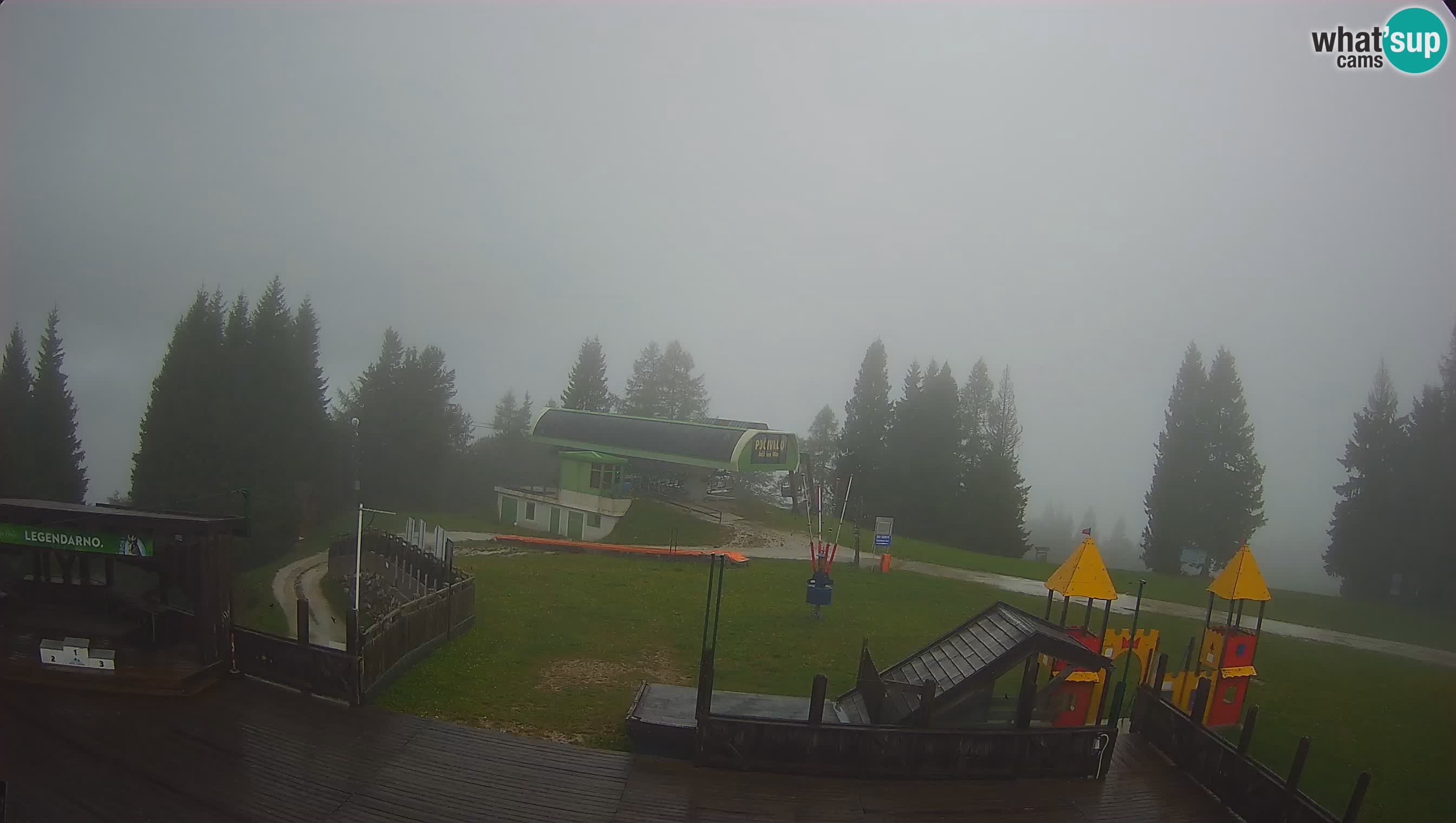 Alpska Perla Ski center Cerkno Počivalo webcam – Slovenia