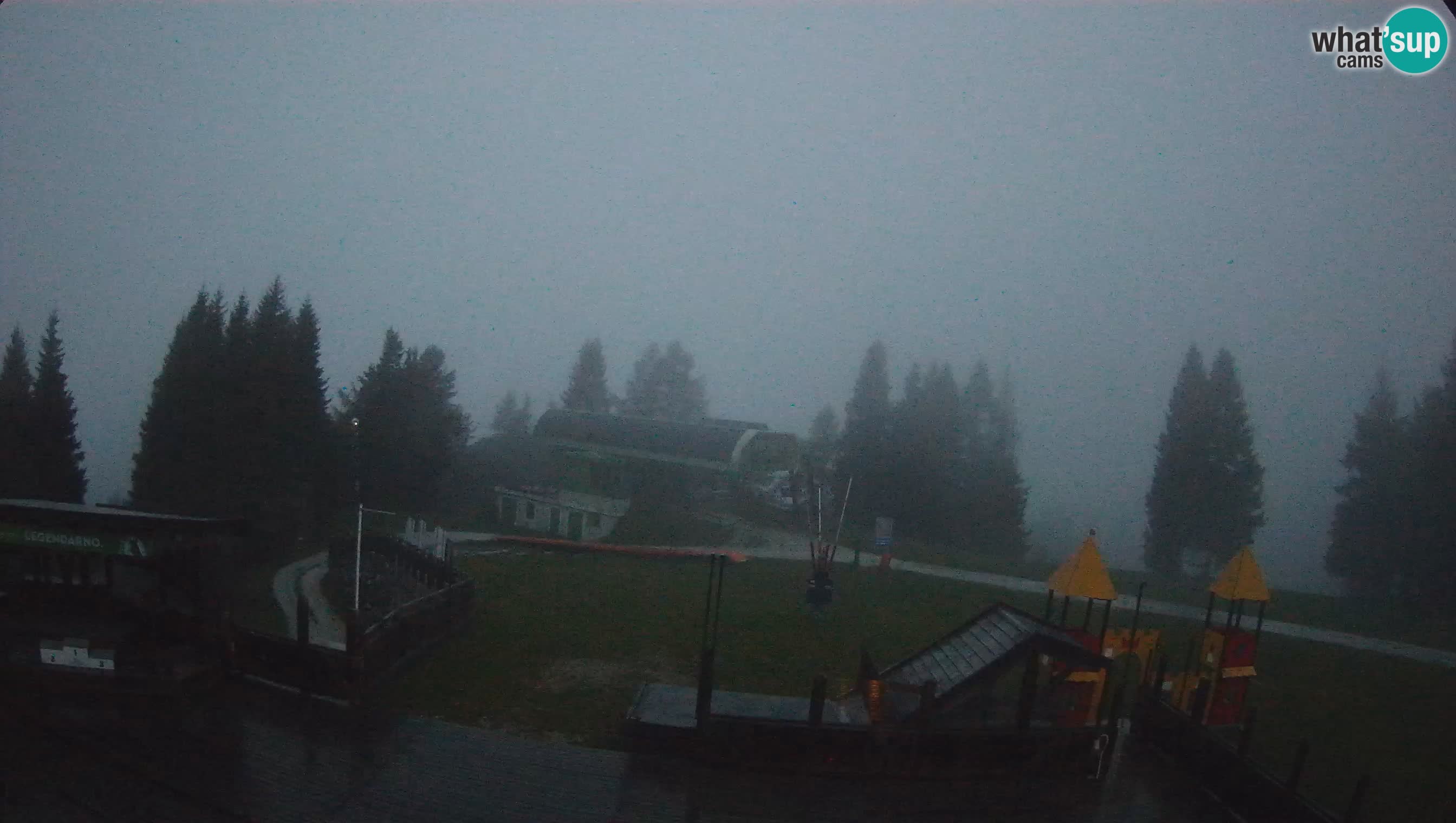 Webcam de la station de ski des Alpes slovènes à Cerkno Počivalo