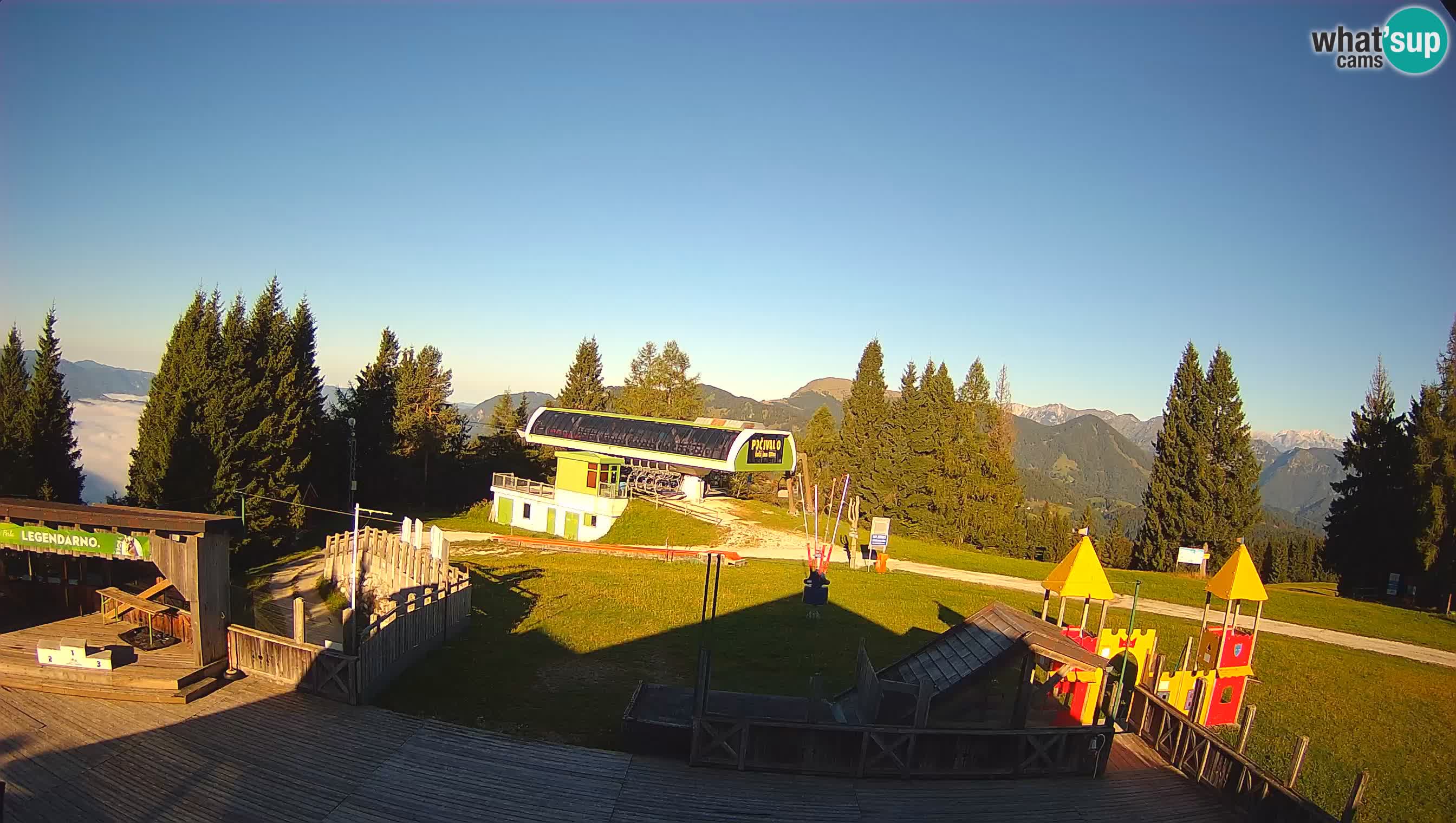 Alpska Perla kamera Cerkno Počivalo