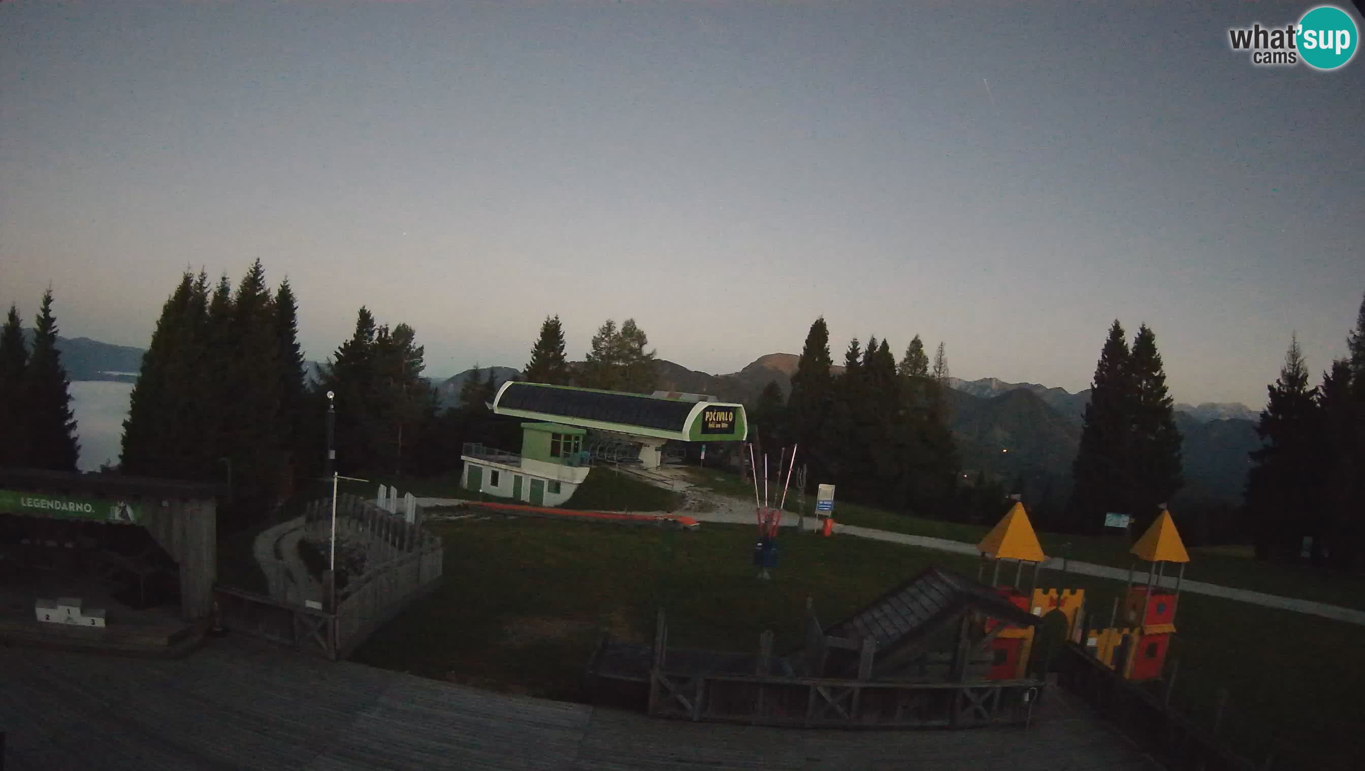 Alpska Perla kamera Cerkno Počivalo
