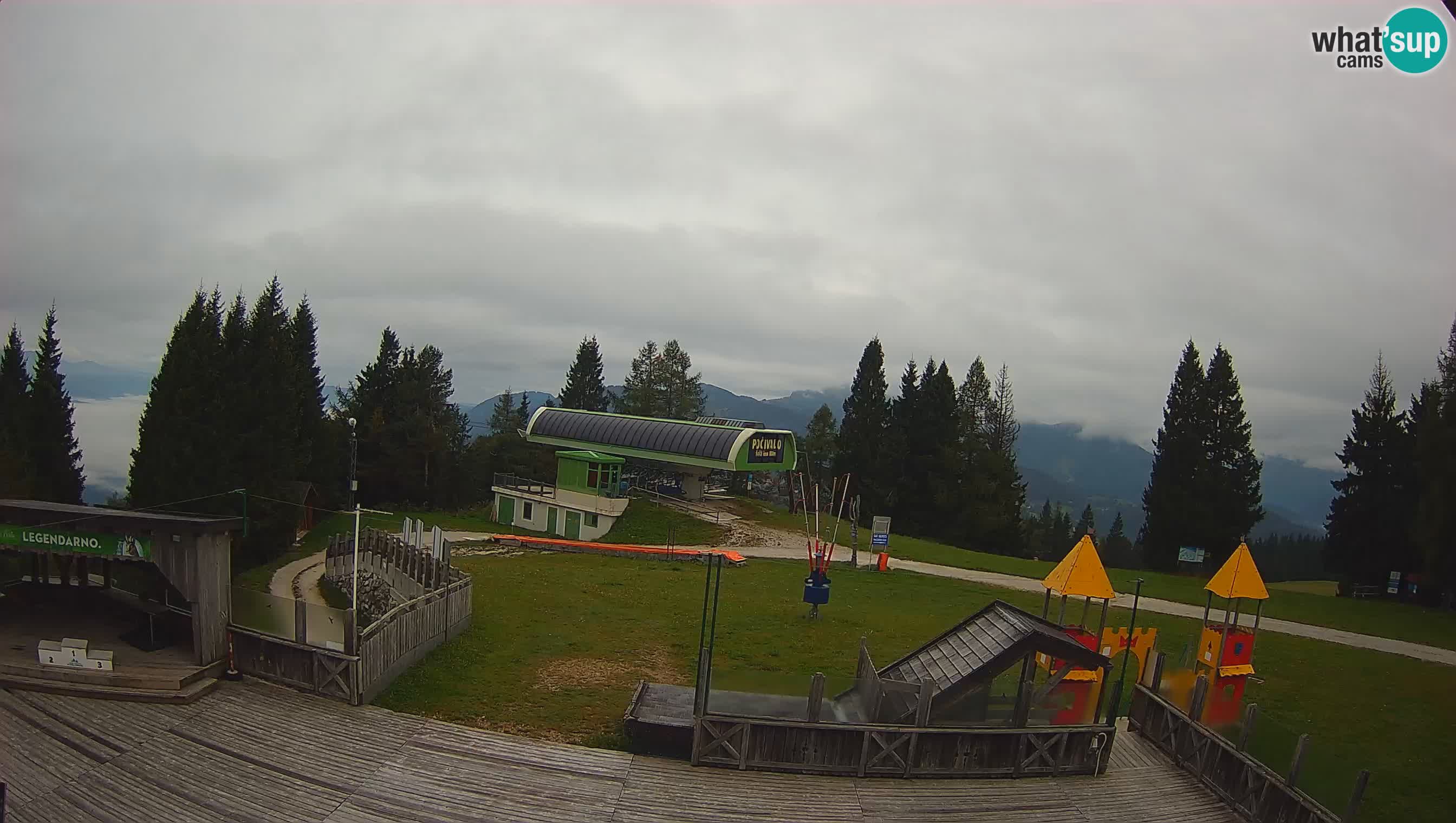 Alpska Perla Ski hotel Cerkno Počivalo webcam – Slovenia