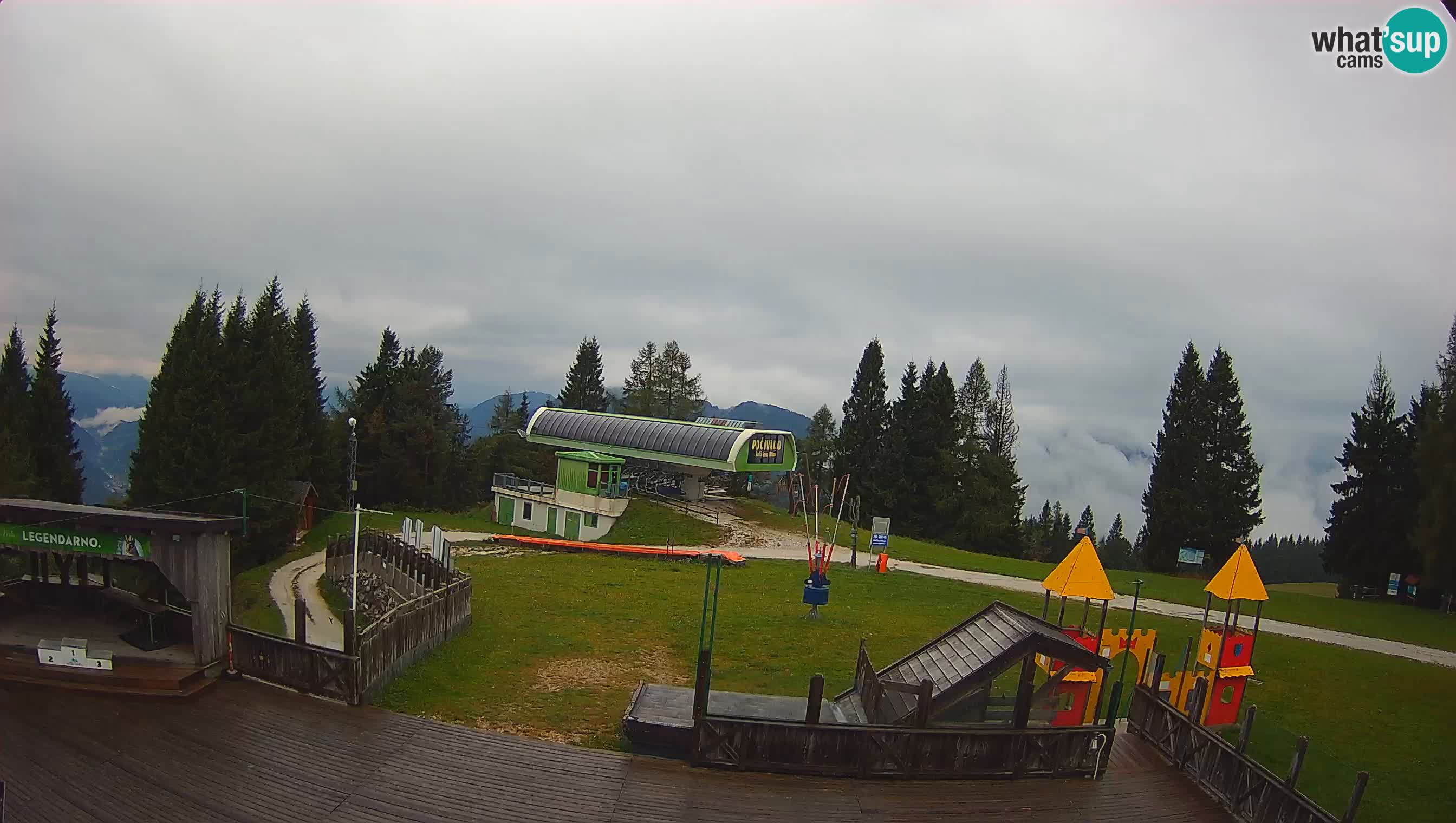 Webcam de la station de ski des Alpes slovènes à Cerkno Počivalo