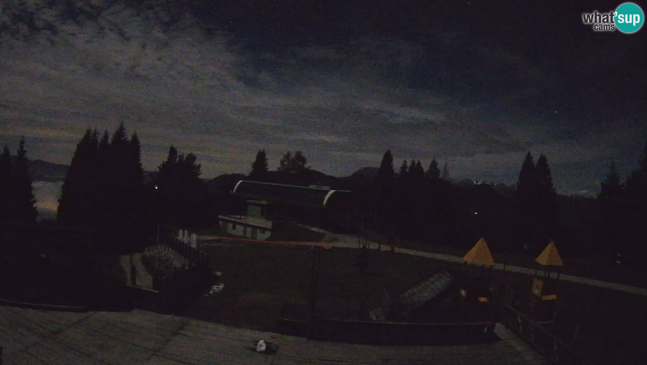Webcam de la station de ski des Alpes slovènes à Cerkno Počivalo