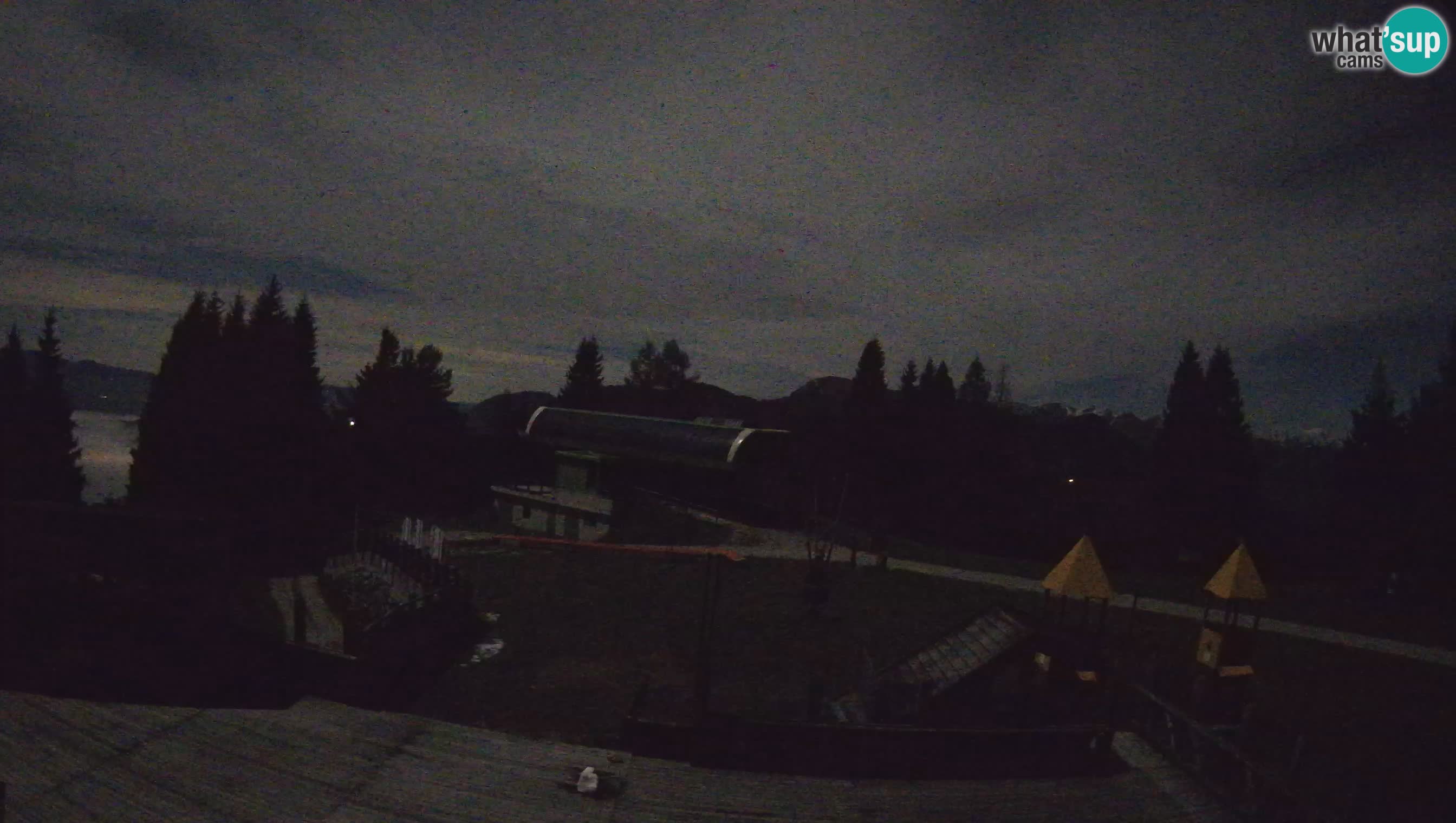 Webcam de la station de ski des Alpes slovènes à Cerkno Počivalo
