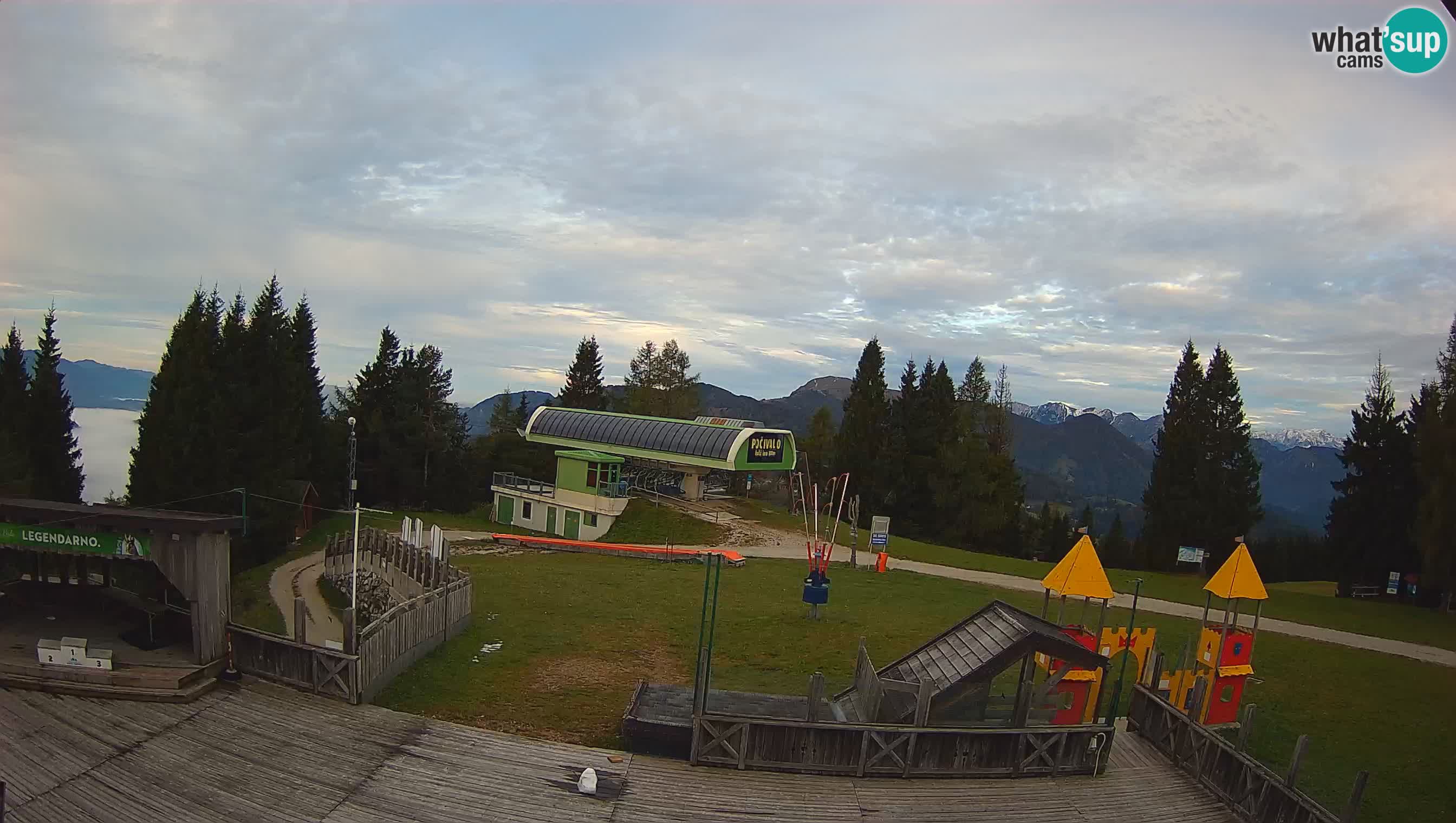 Alpska Perla kamera Cerkno Počivalo