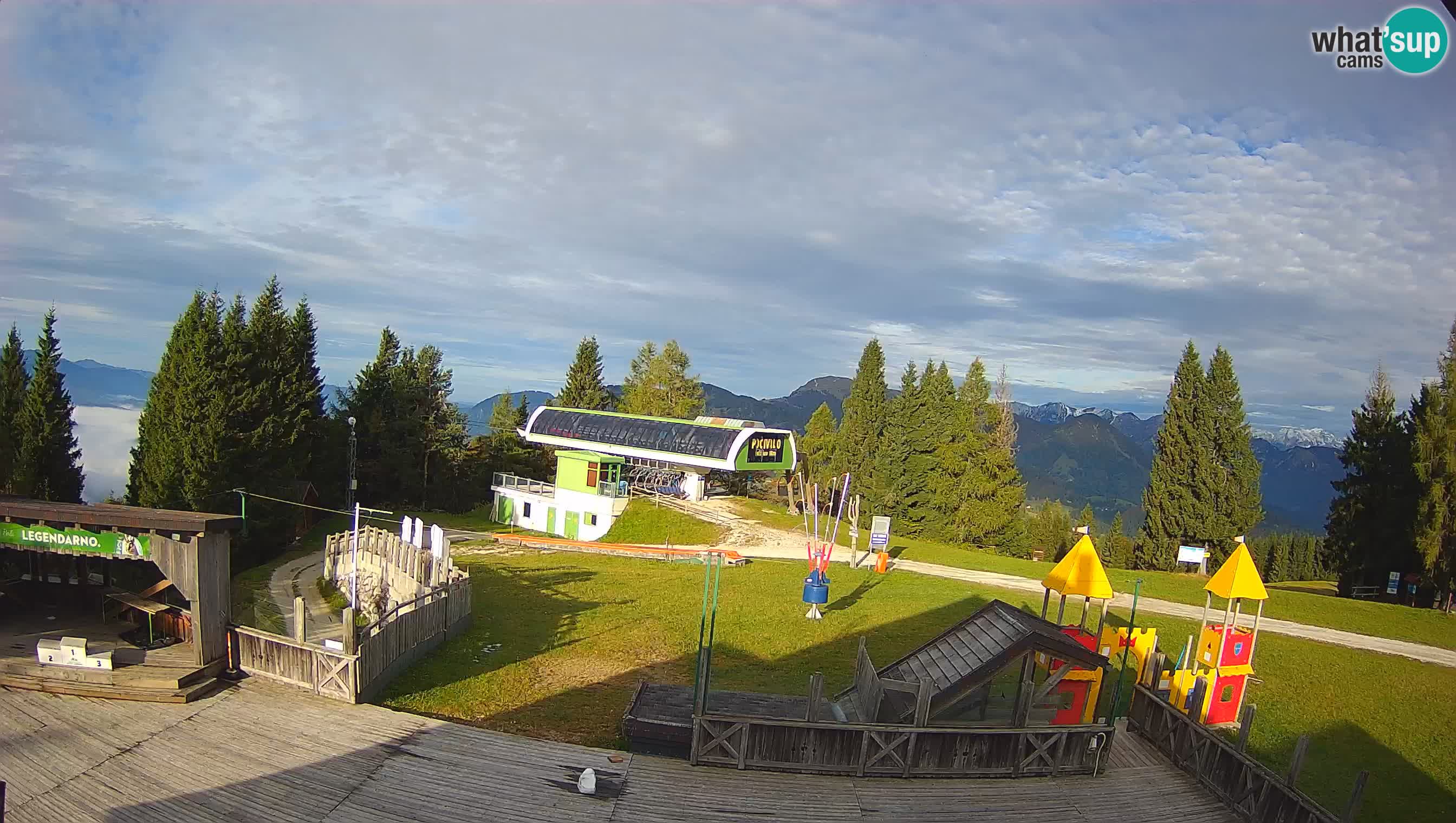 Webcam de la station de ski des Alpes slovènes à Cerkno Počivalo