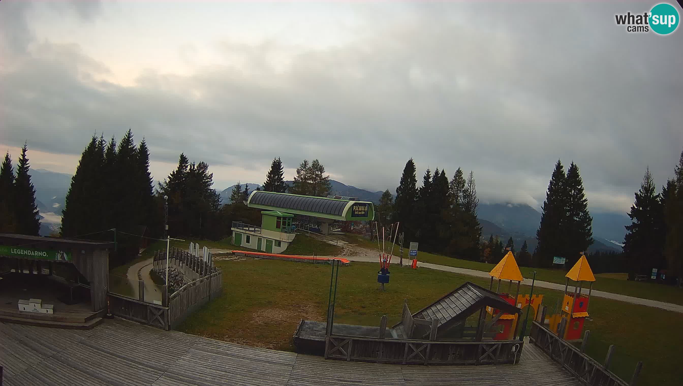 Alpska Perla Ski hotel Cerkno Počivalo webcam – Slovenia