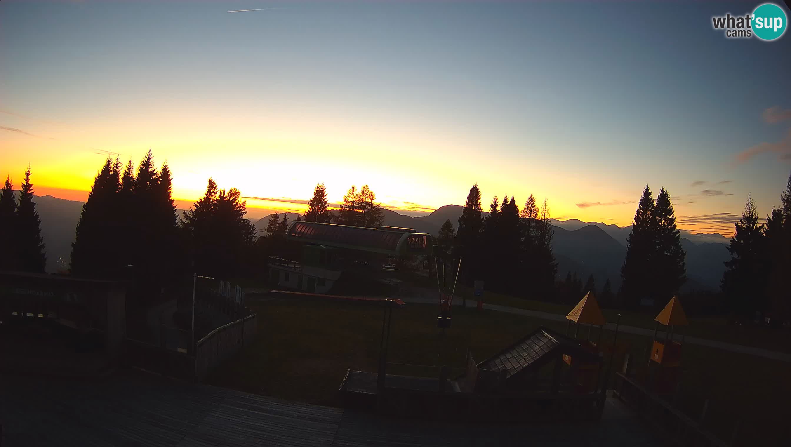 Webcam de la station de ski des Alpes slovènes à Cerkno Počivalo