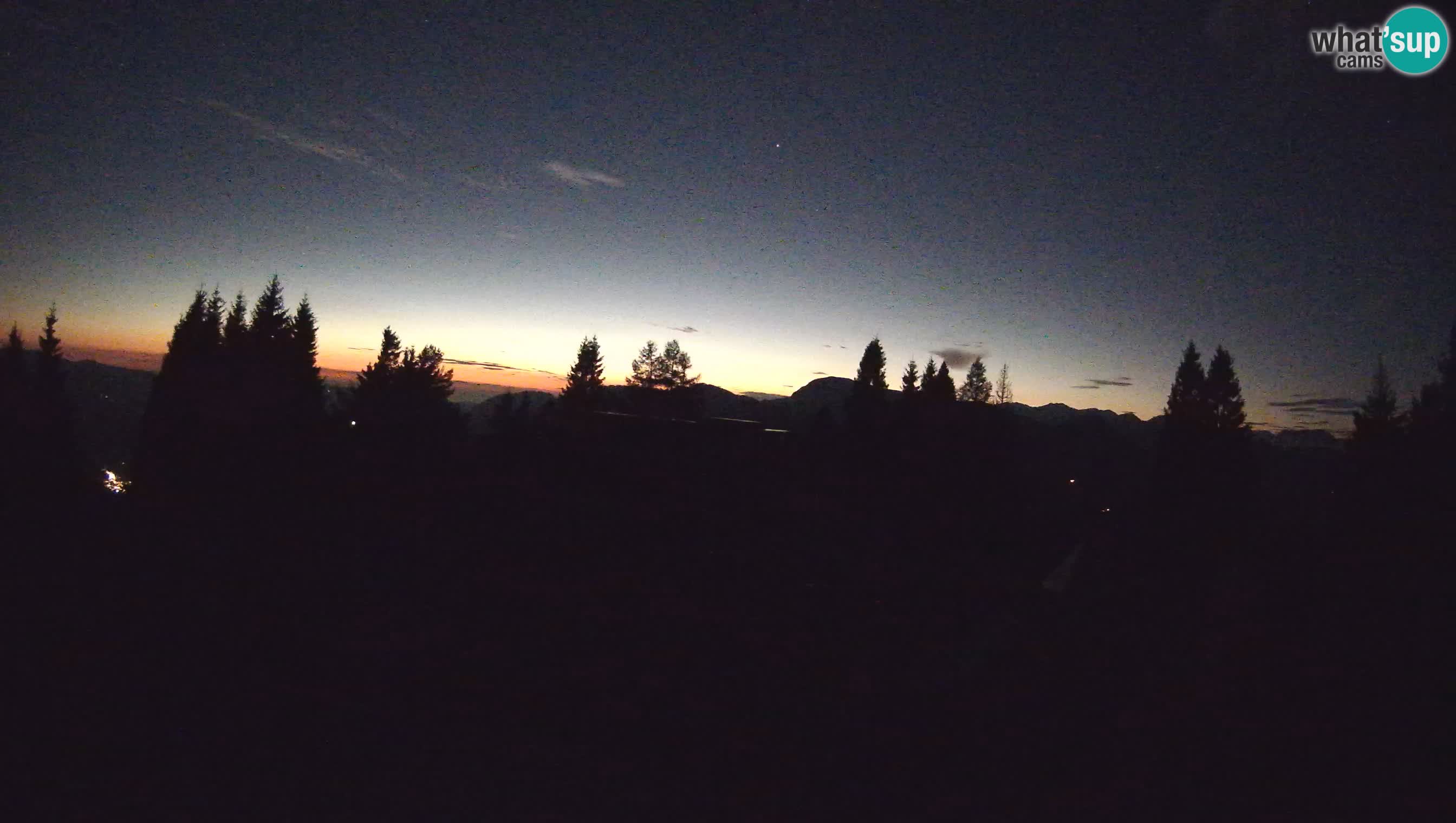 Alpska Perla Ski center Cerkno Počivalo webcam – Slovenia