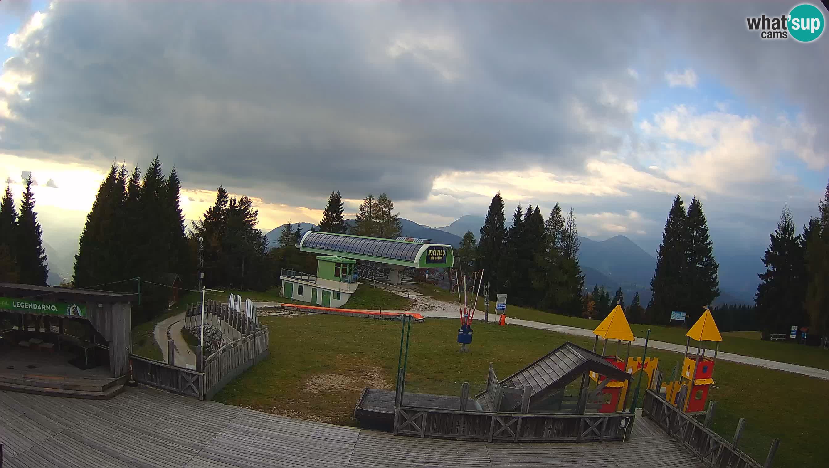 Alpska Perla Skijalište Cerkno Počivalo web kamera – Slovenija