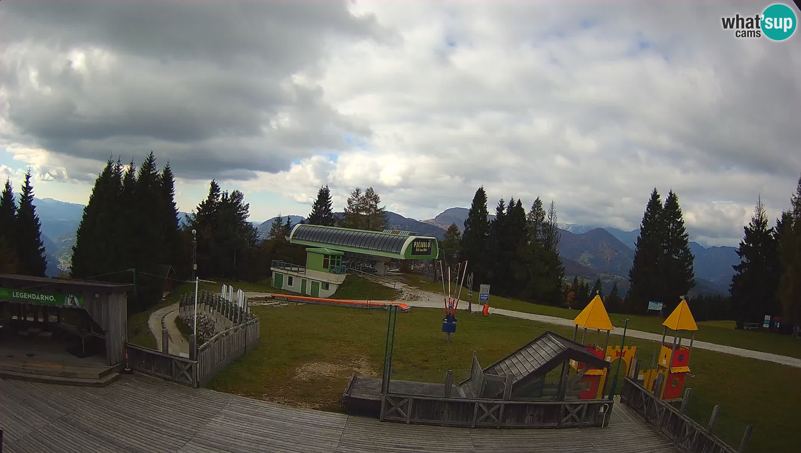 Alpska Perla Ski hotel Cerkno Počivalo webcam – Slovenia