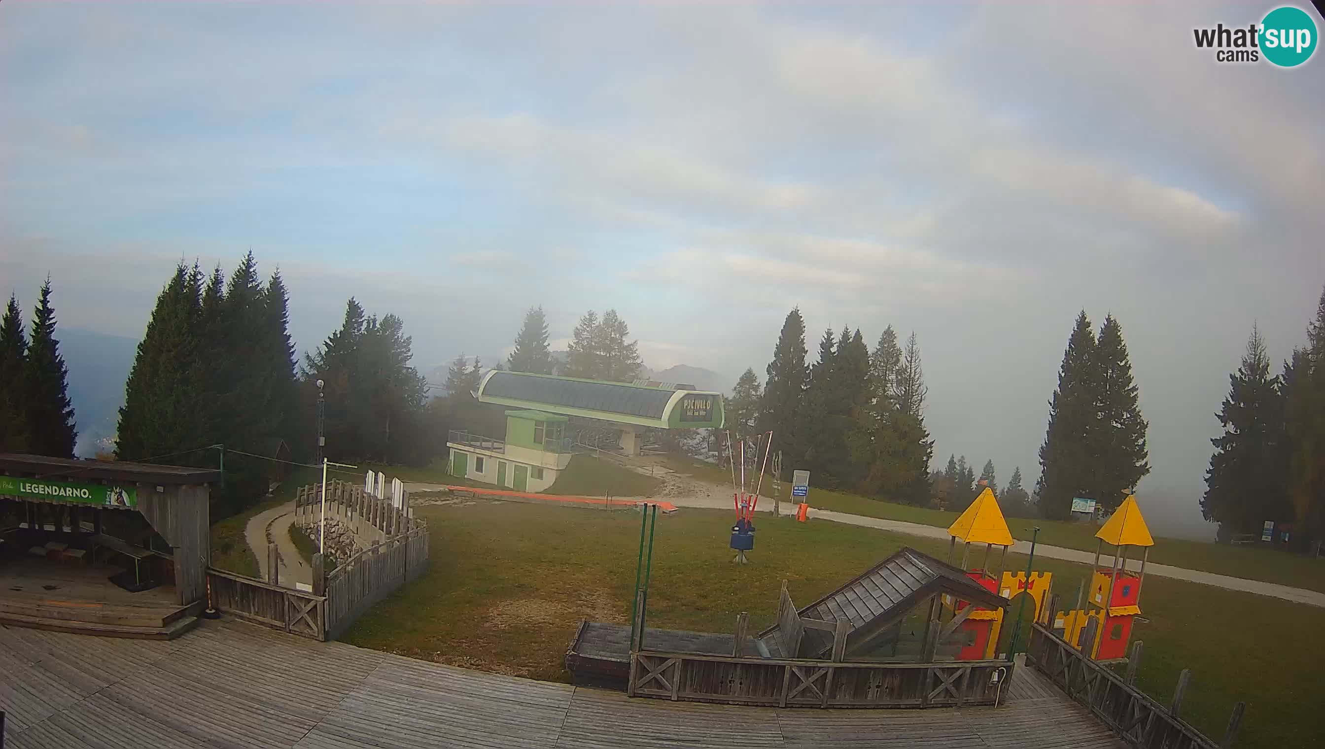 Alpska Perla Ski hotel Cerkno Počivalo webcam – Slovenia