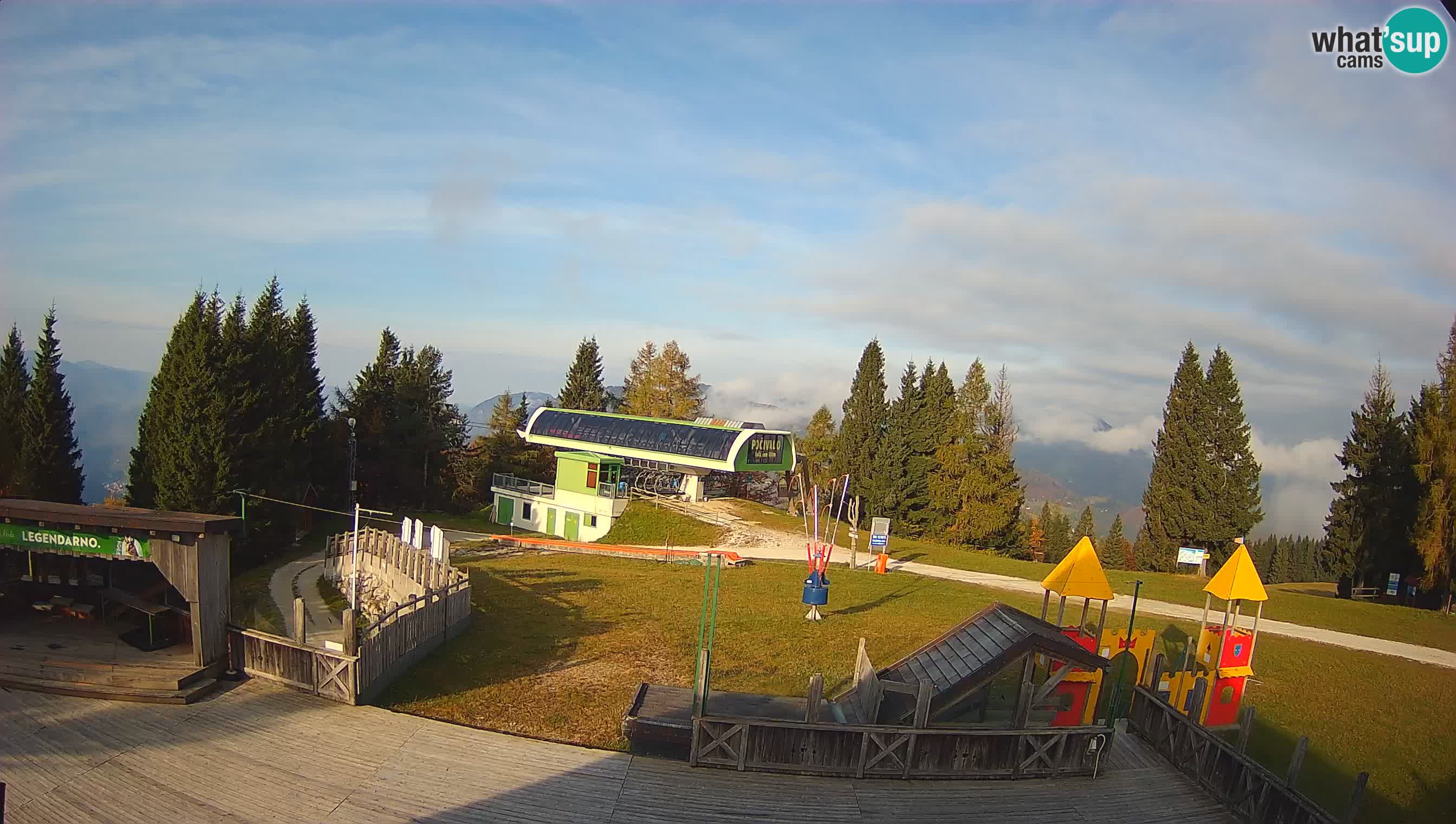 Alpska Perla Ski center Cerkno Počivalo webcam – Slovenia
