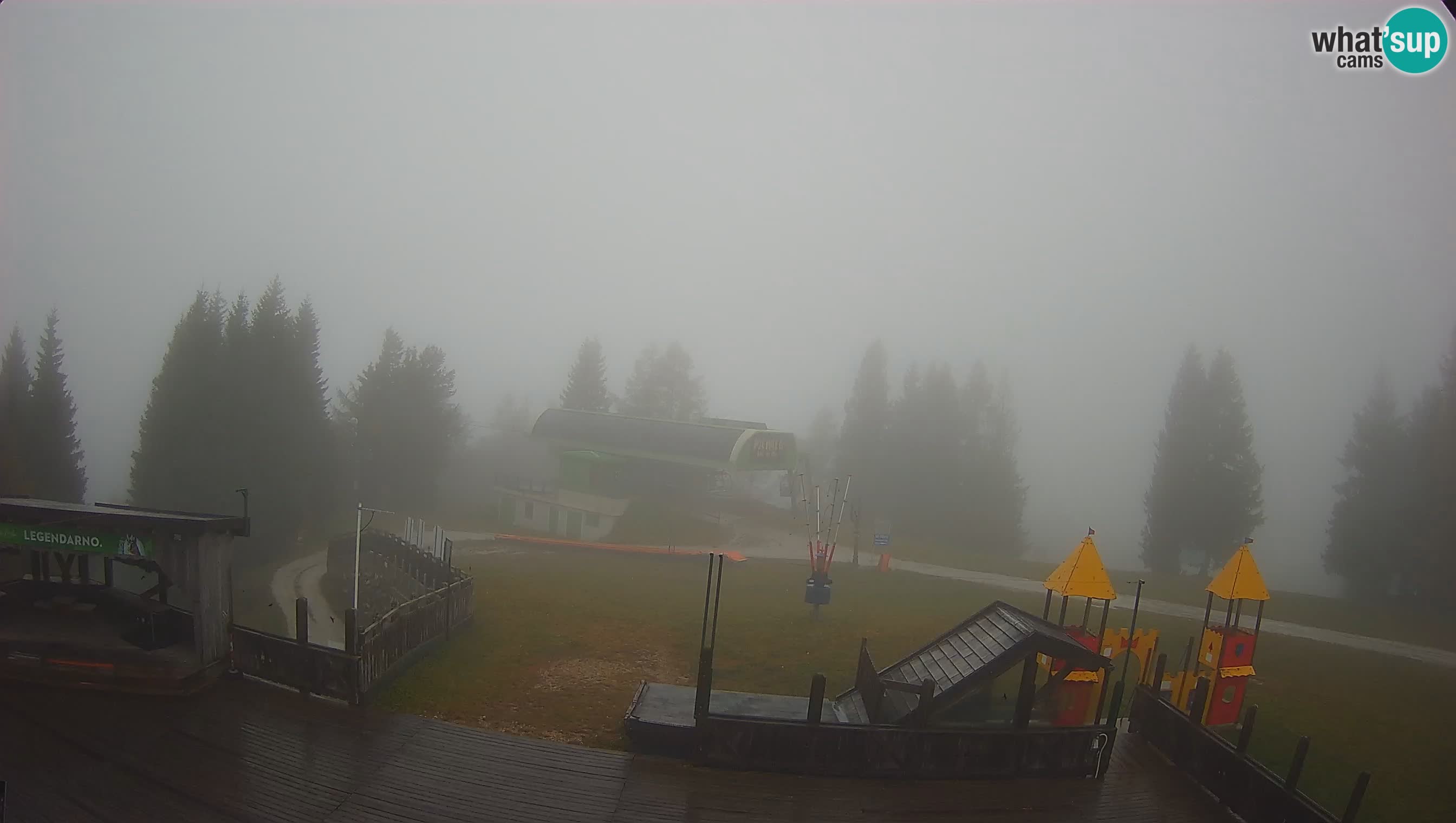 Webcam de la station de ski des Alpes slovènes à Cerkno Počivalo