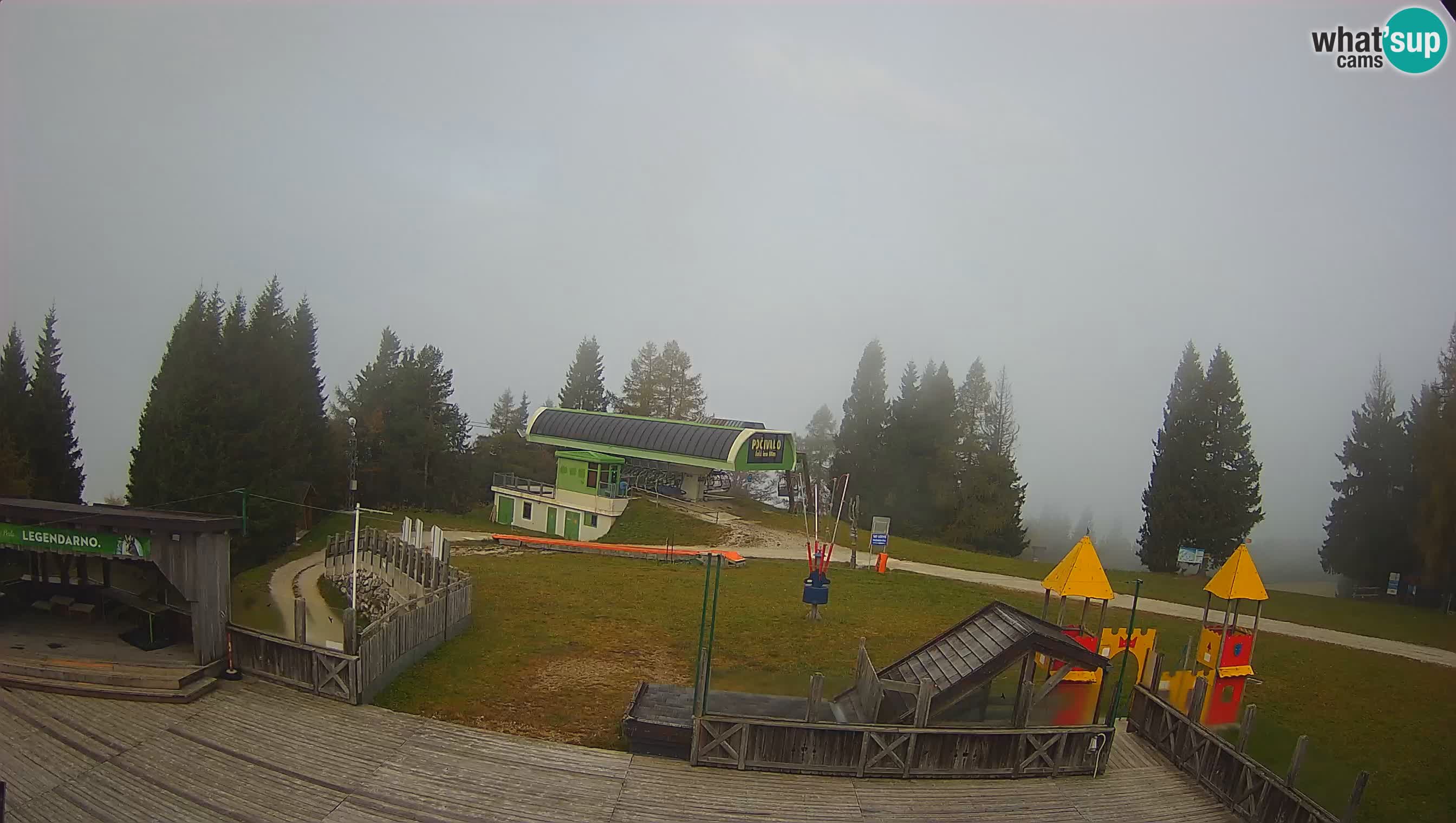 Alpska Perla Ski center Cerkno Počivalo webcam – Slovenia