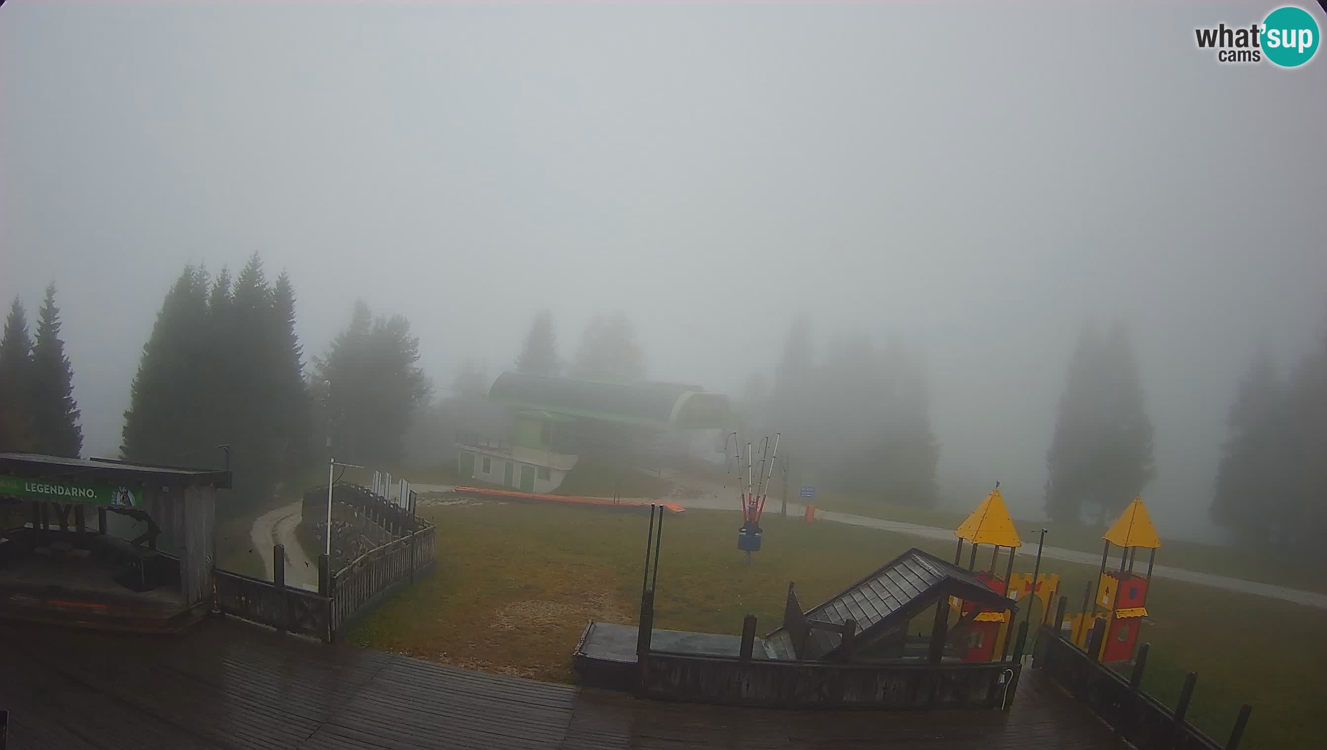 Alpska Perla Ski center Cerkno Počivalo webcam – Slovenia
