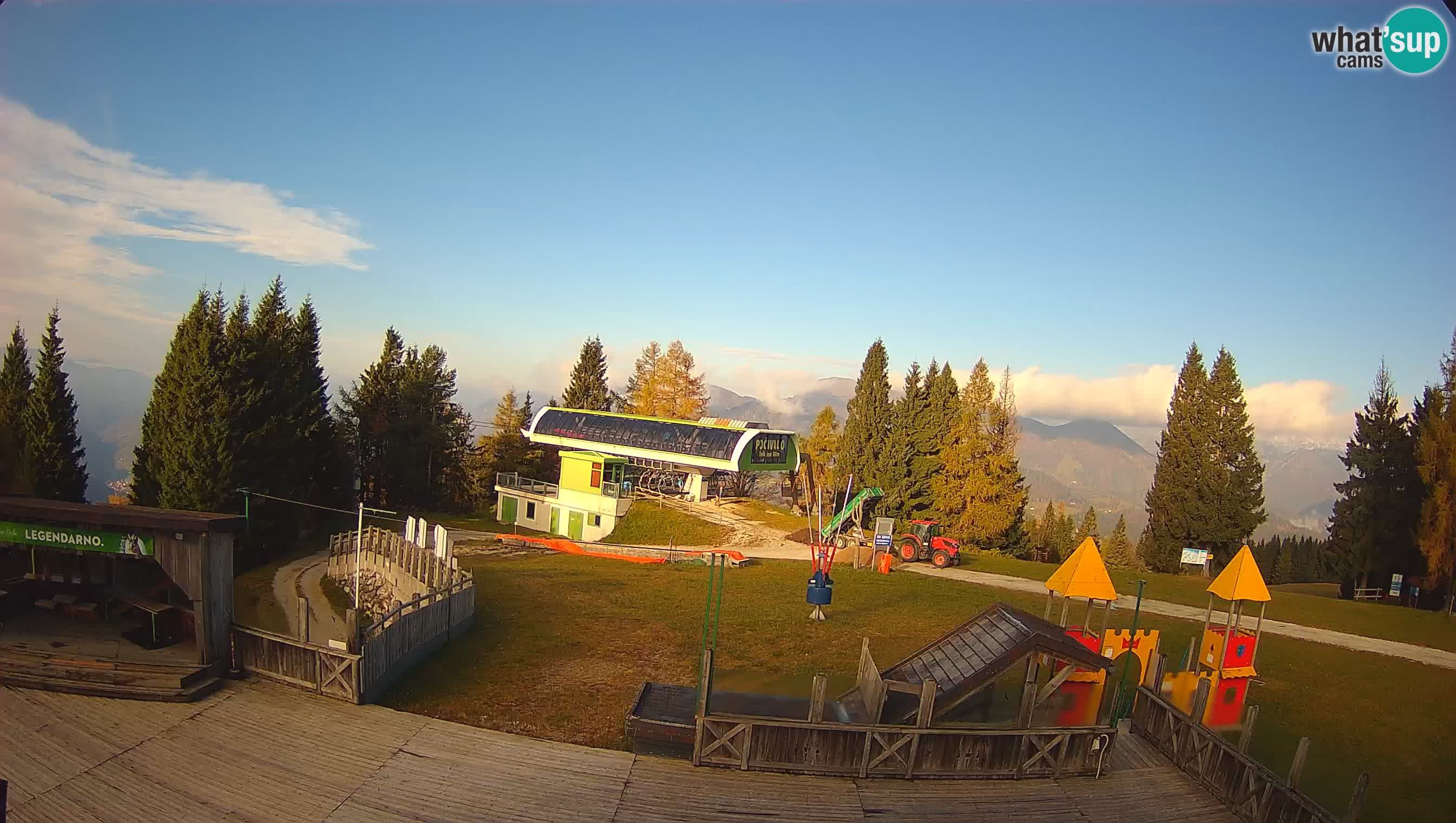 Webcam de la station de ski des Alpes slovènes à Cerkno Počivalo