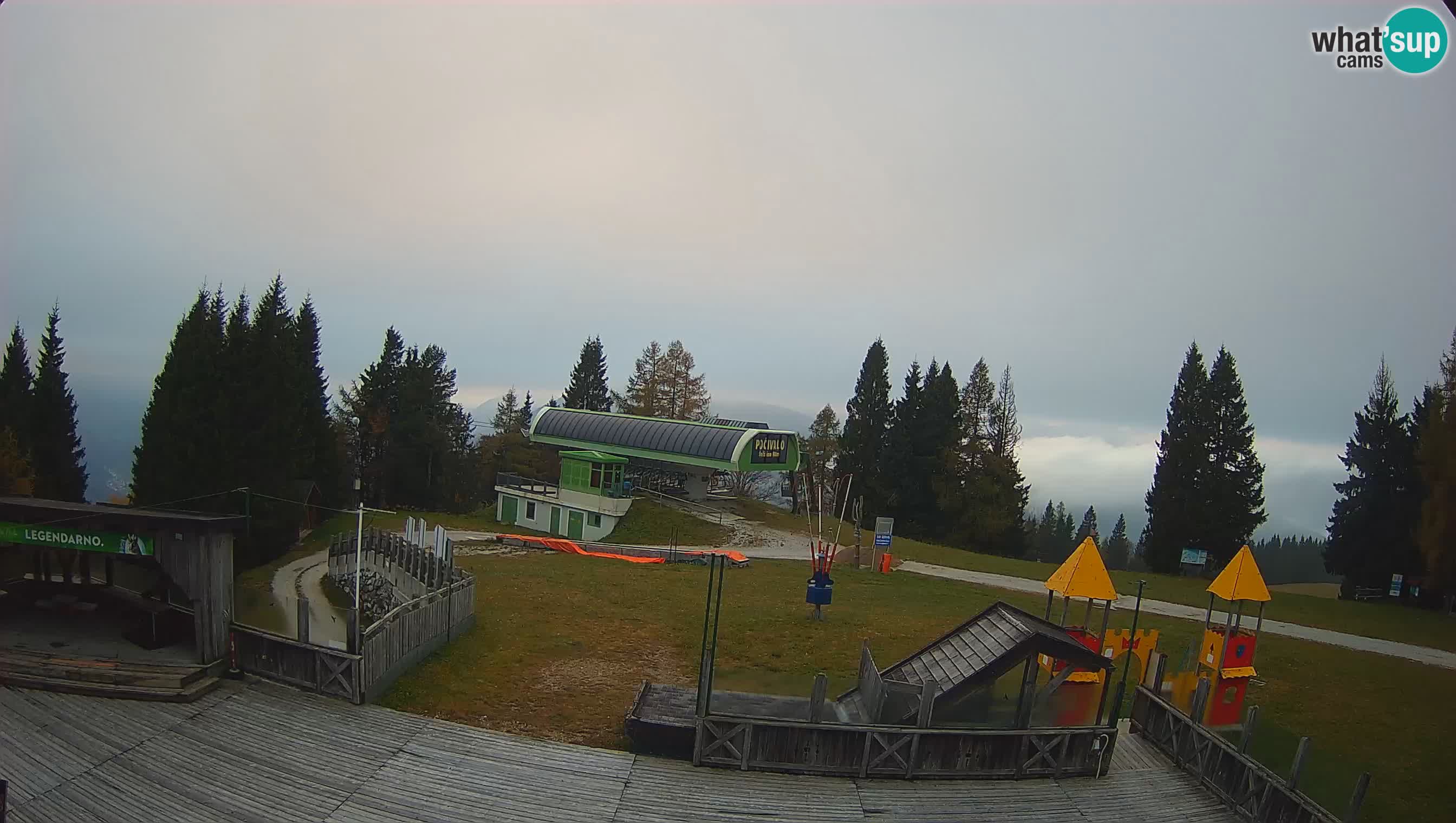 Alpska Perla Ski hotel Cerkno Počivalo webcam – Slovenia