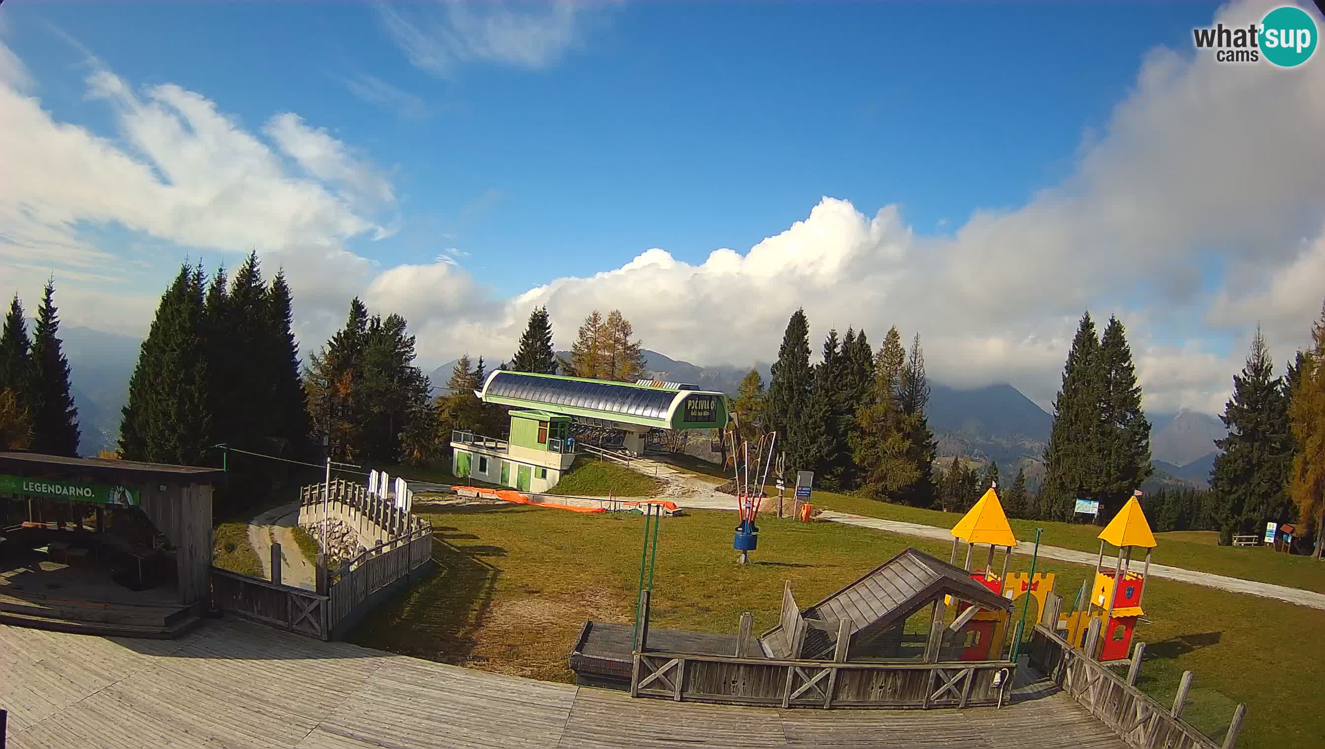 Alpska Perla Ski hotel Cerkno Počivalo webcam – Slovenia