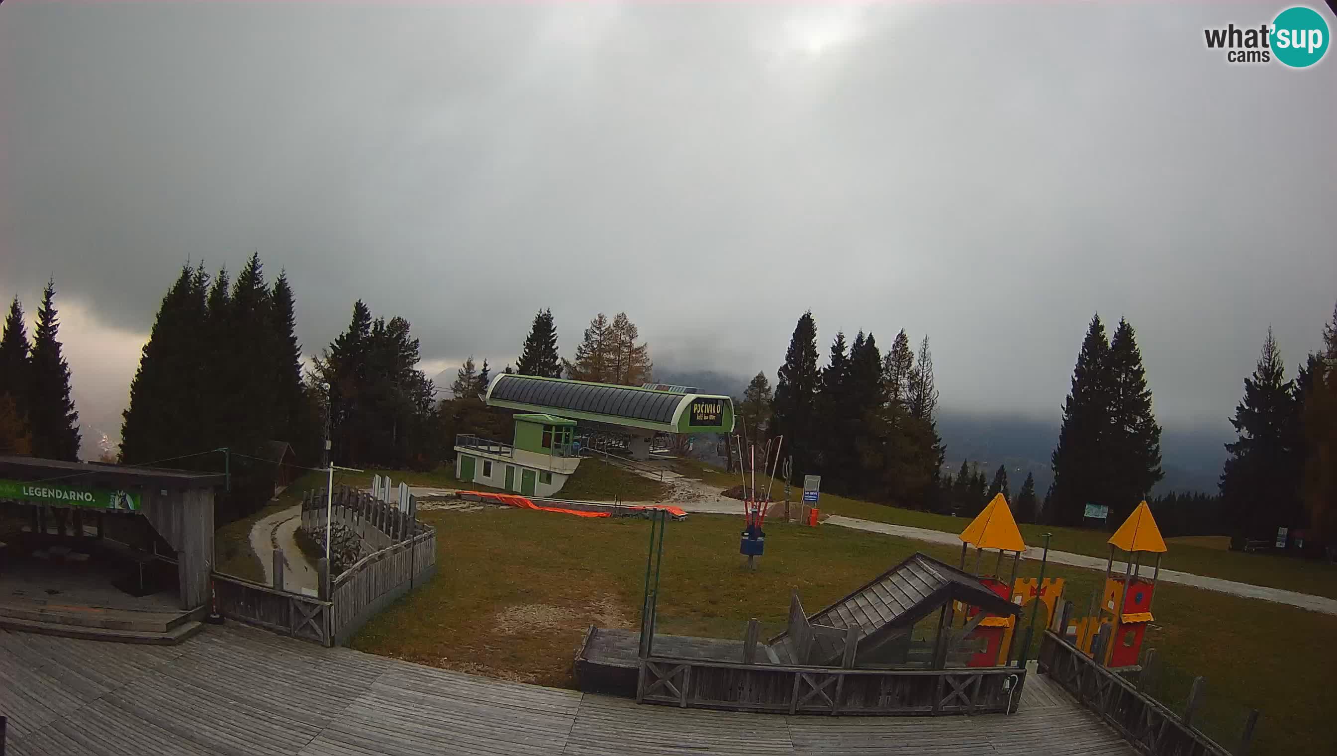 Alpska Perla kamera Cerkno Počivalo