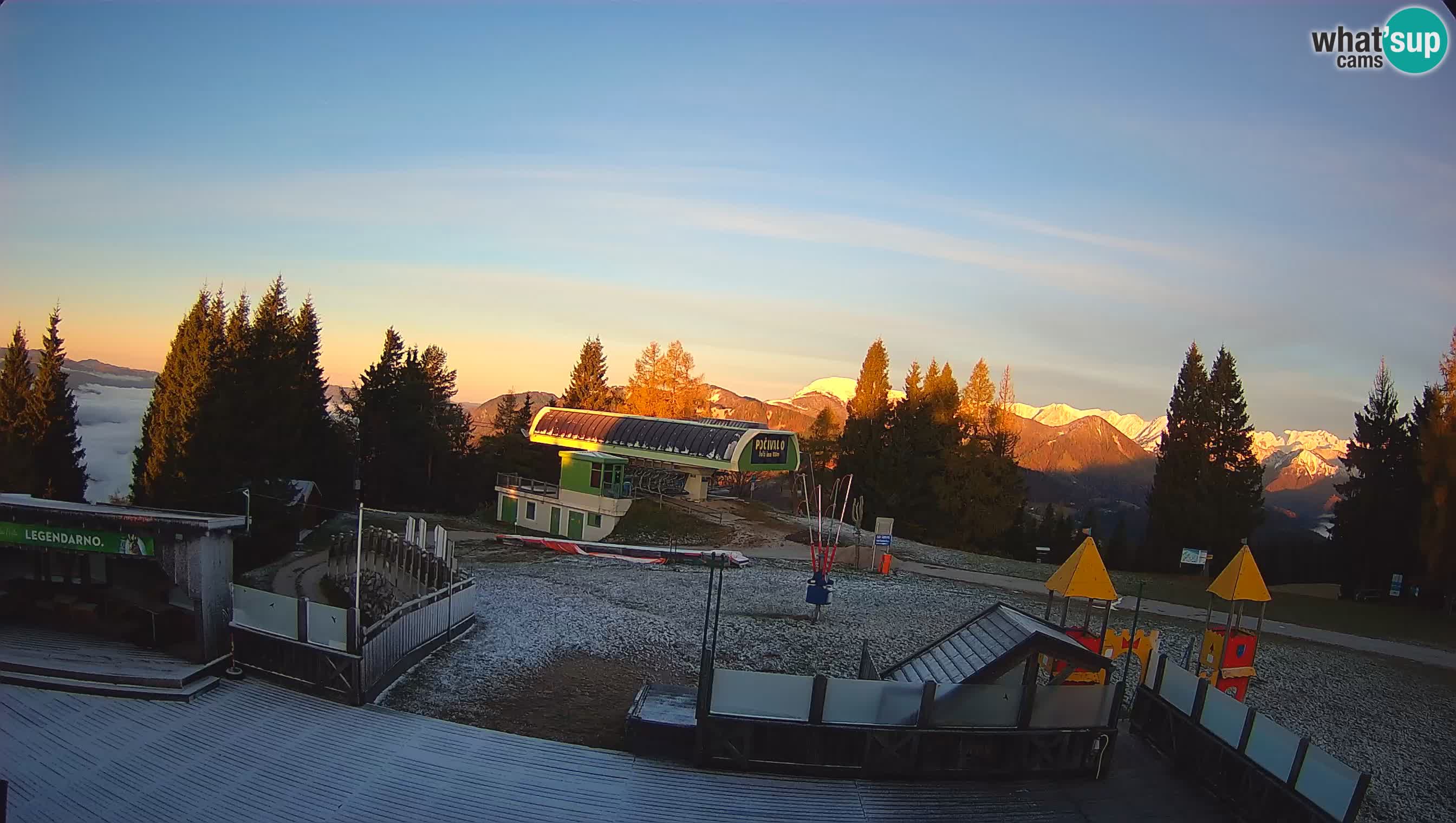 Alpska Perla Ski center Cerkno Počivalo webcam – Slovenia