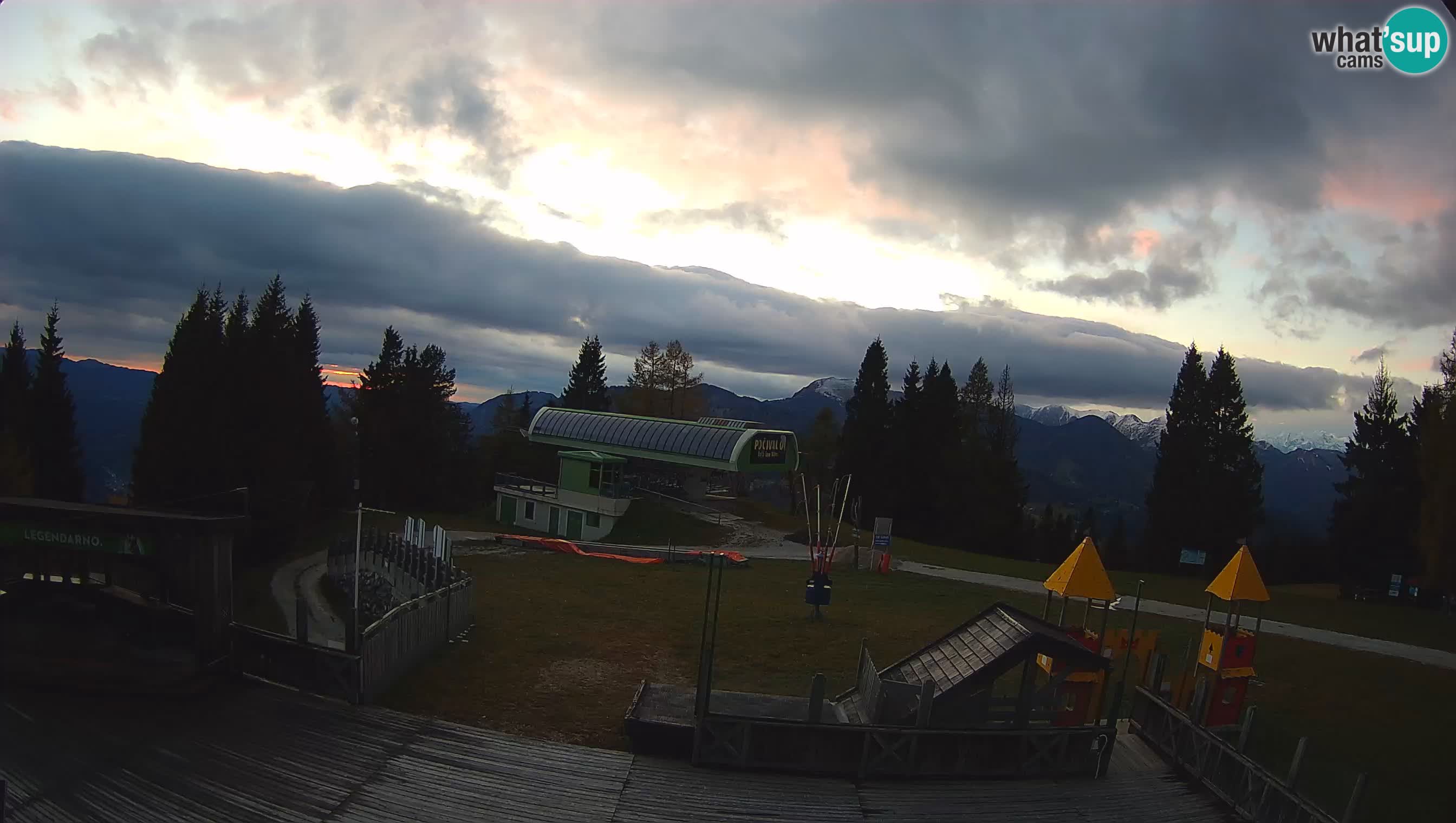 Alpska Perla kamera Cerkno Počivalo