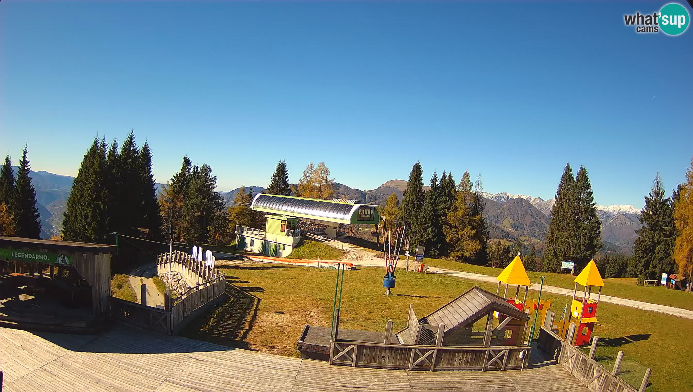 Alpska Perla Ski center Cerkno Počivalo webcam – Slovenia
