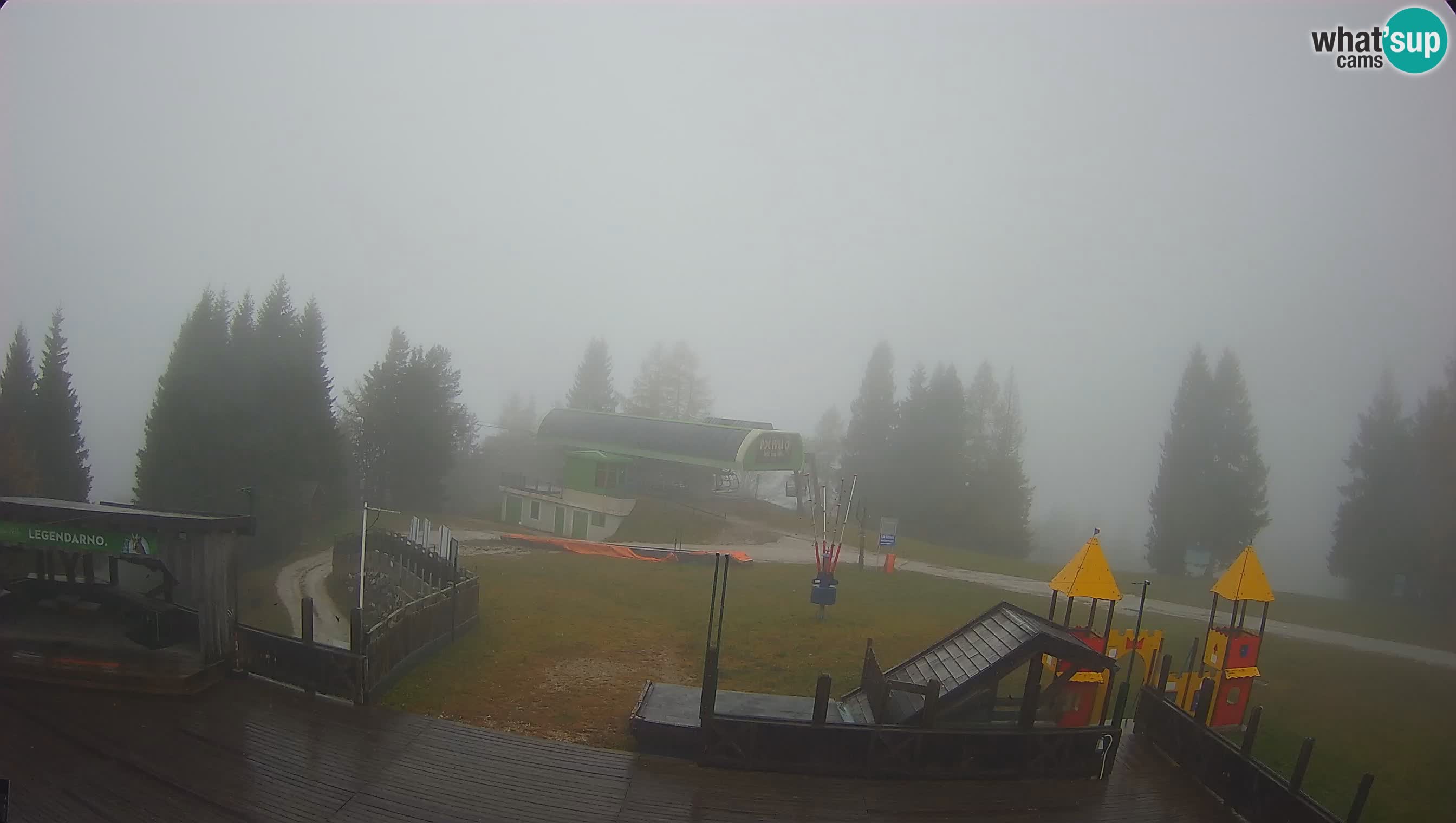 Alpska Perla Ski hotel Cerkno Počivalo webcam – Slovenia