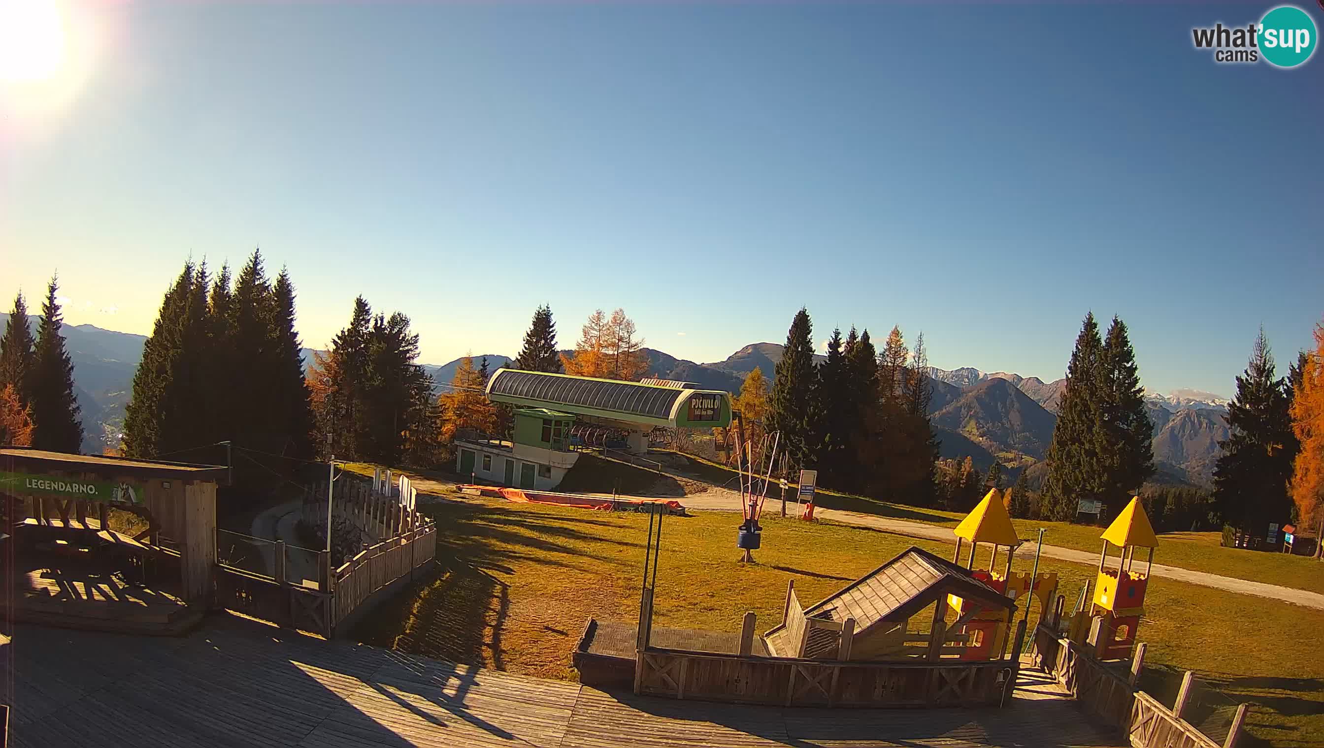 Alpska Perla Ski hotel Cerkno Počivalo webcam – Slovenia